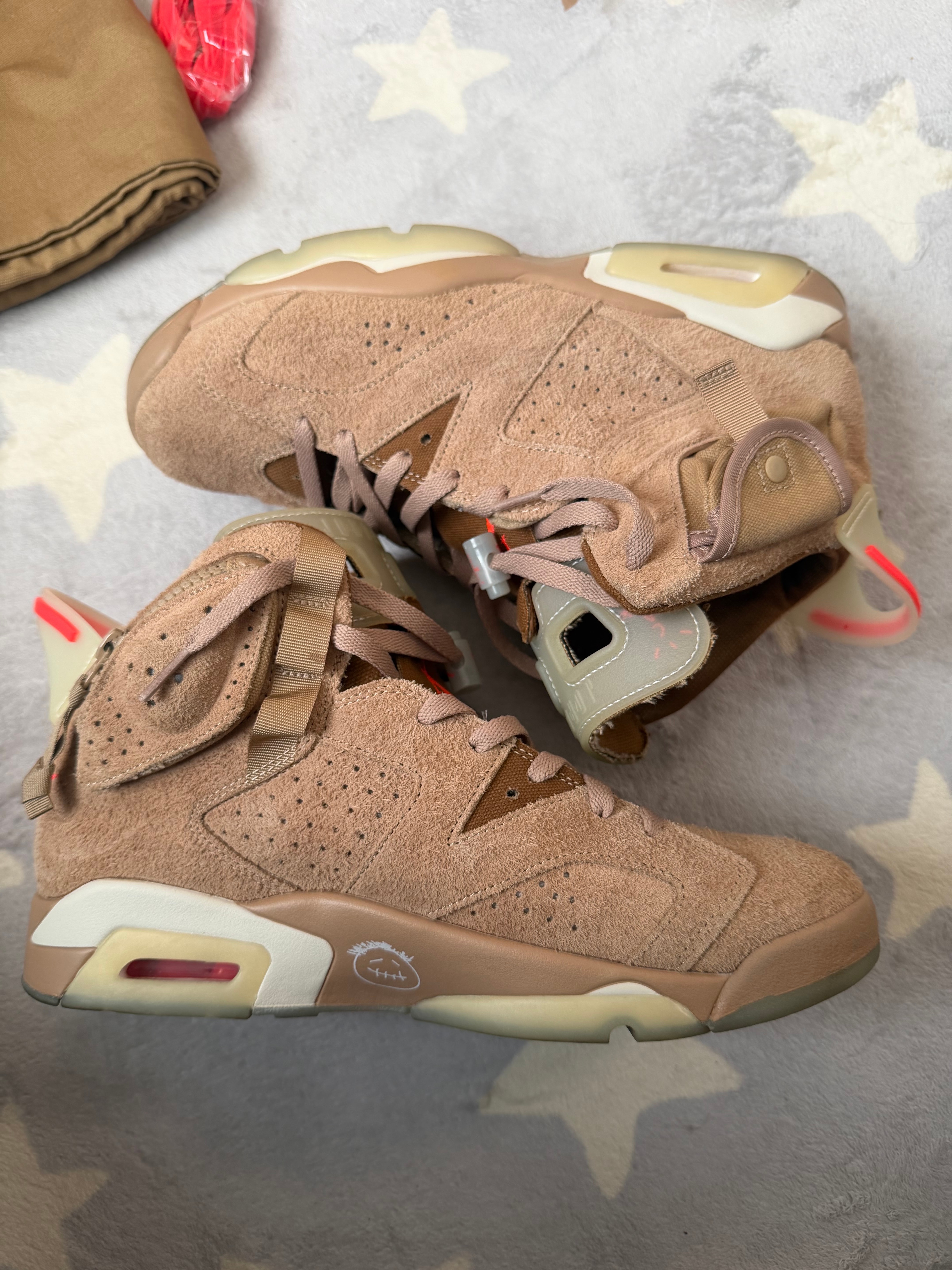 Travis Scott × Nike Air Jordan 6 "British Khaki"