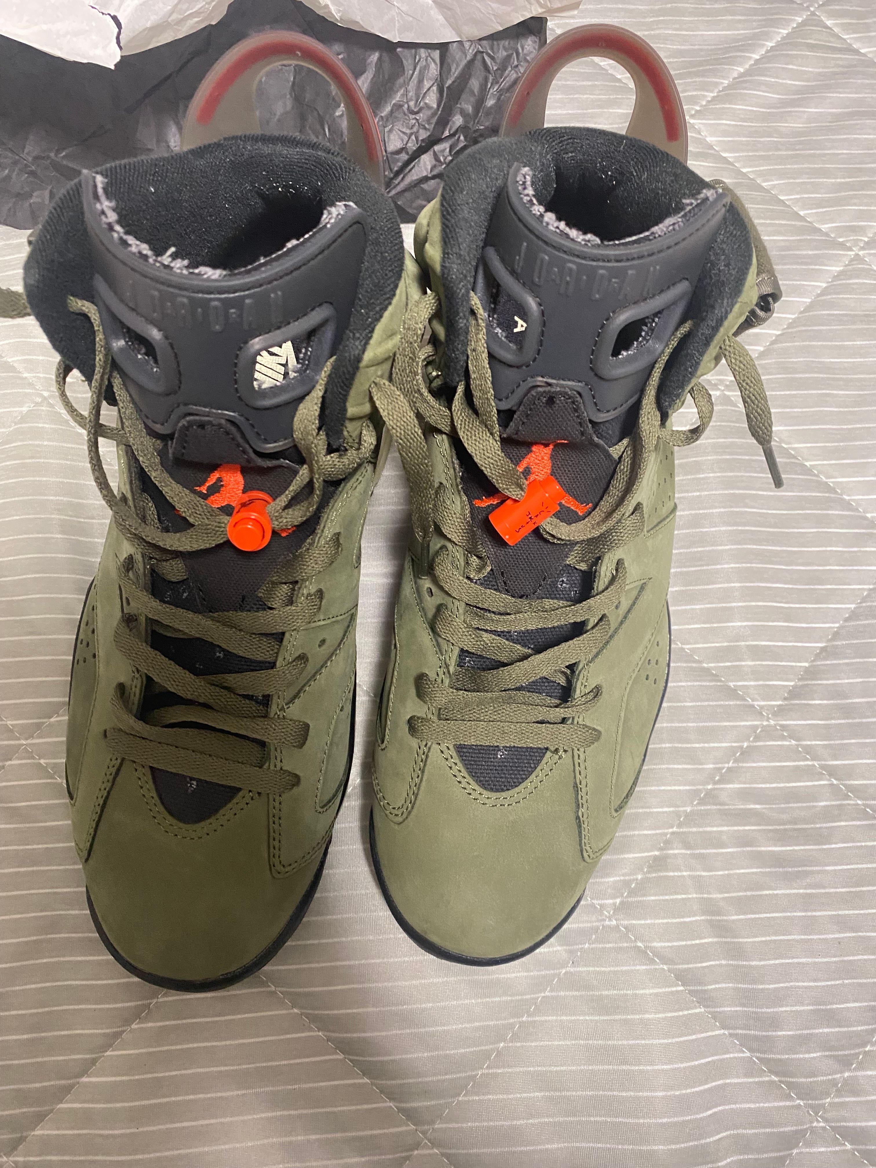 Travis Scott × Nike Air Jordan 6 Retro "Medium Olive"