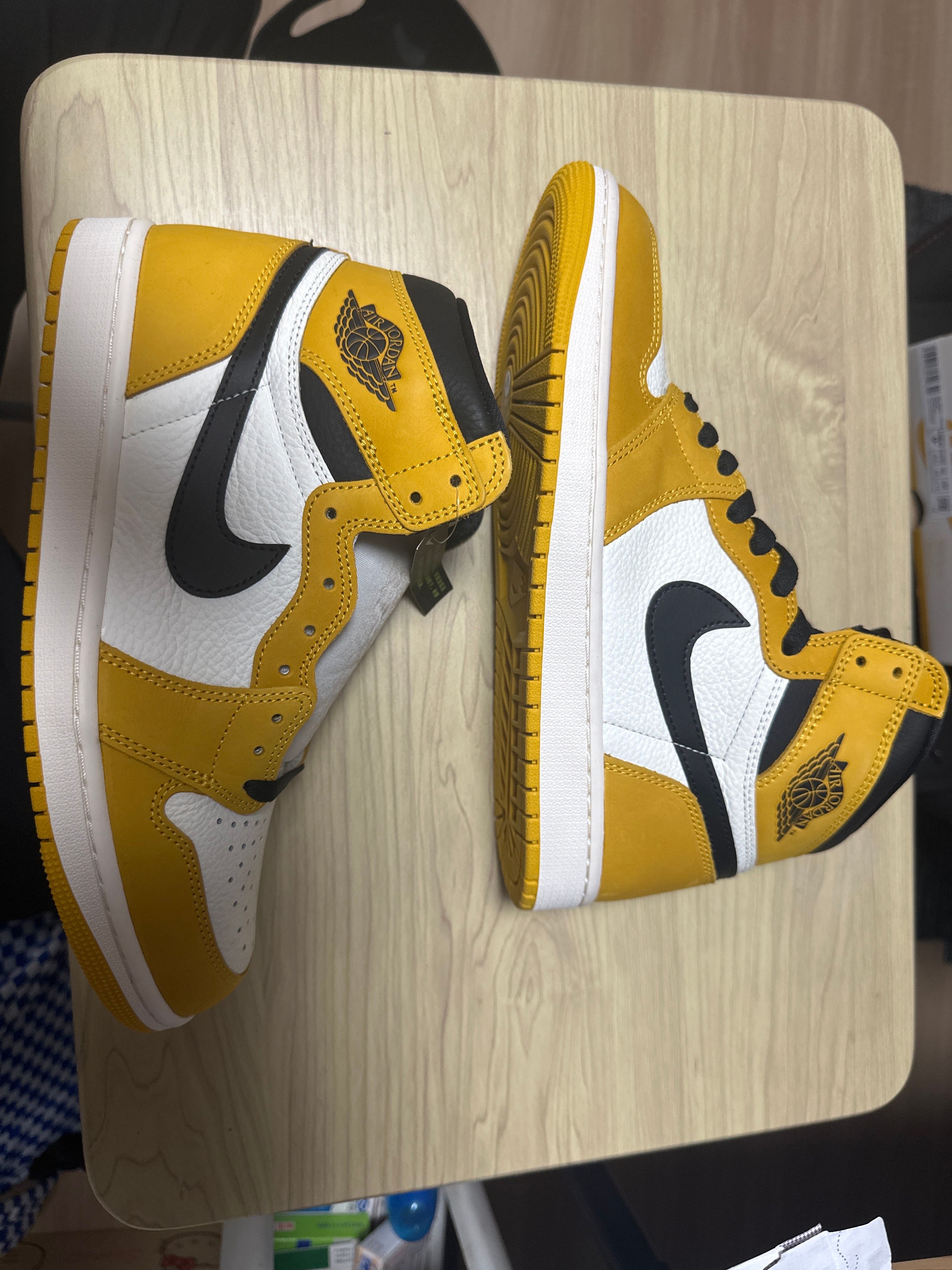 Nike Air Jordan 1 Retro High OG "Yellow Ochre"