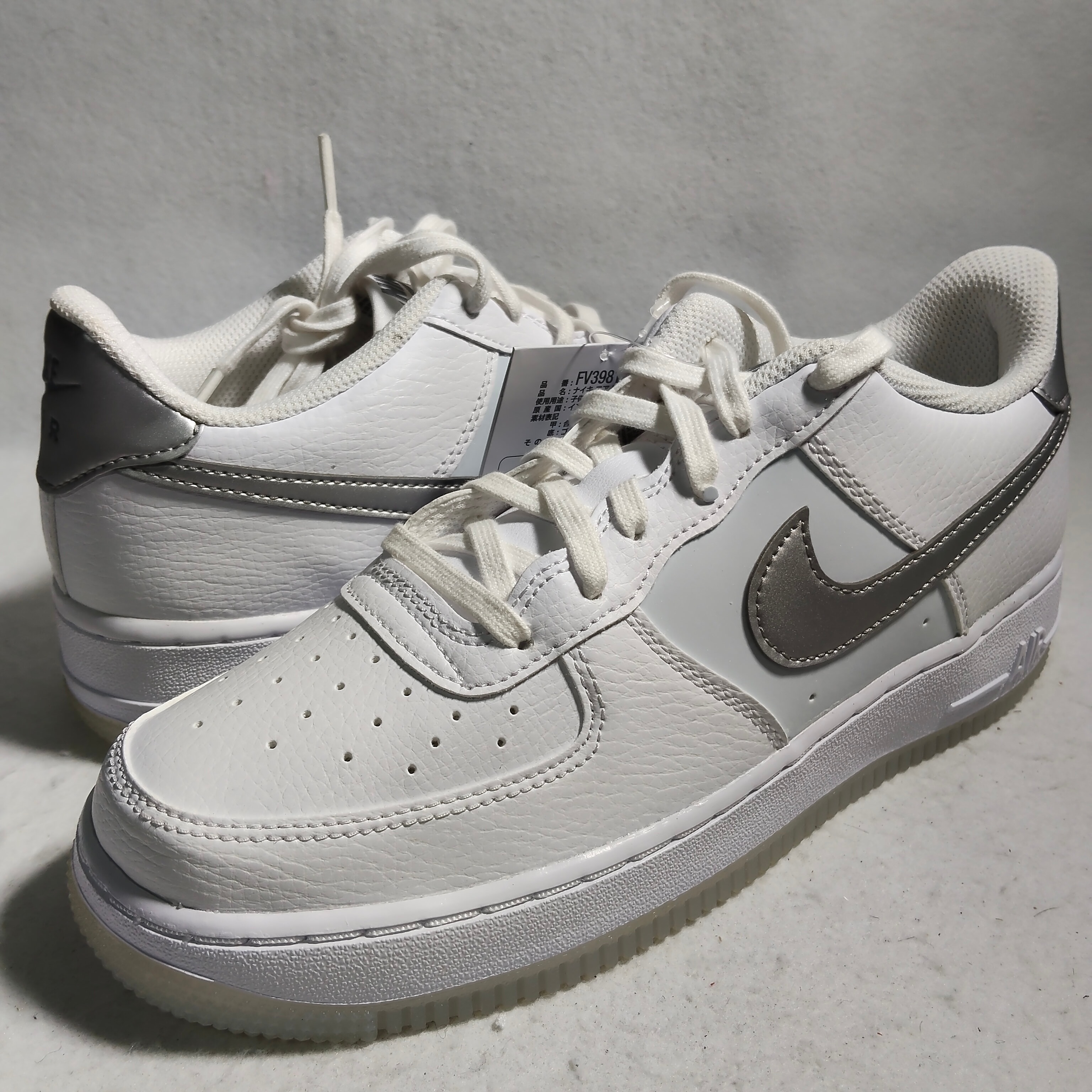 Nike GS Air Force 1 "White/Pure Platinum/Football Grey/Metallic Silver"