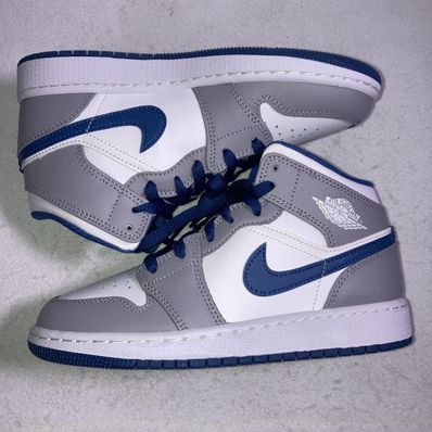 Nike GS Air Jordan 1 Mid "True Blue"
