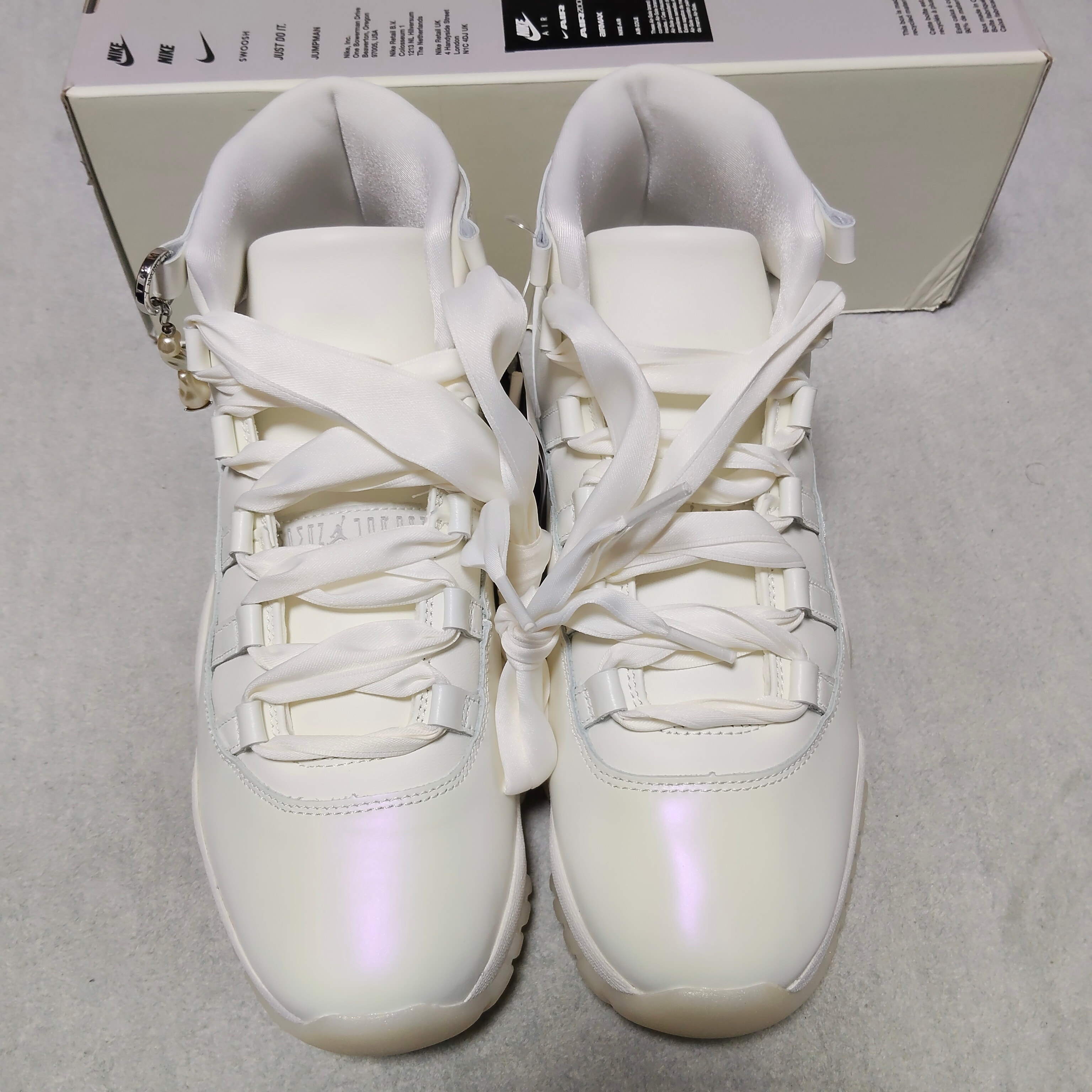 Nike Women's Air Jordan 11 "Grand Finale/Pearl"