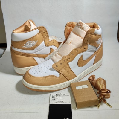 Nike Women's Air Jordan 1 Retro High OG "Praline"