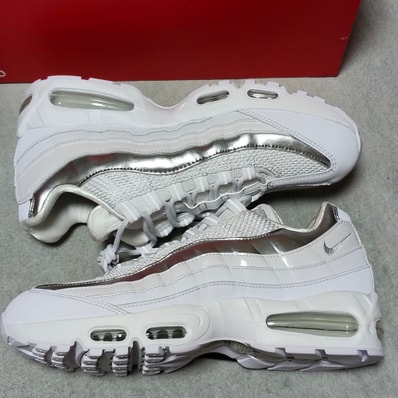 Nike Women's Air Max 95 Big Bubble "White/Metallic Silver"