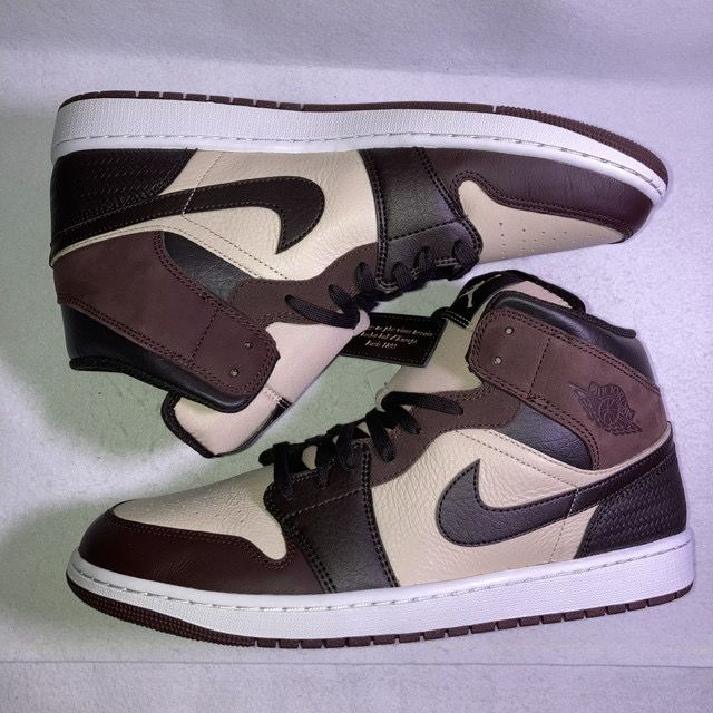 Nike Air Jordan 1 Mid SE "Paris YMCA"