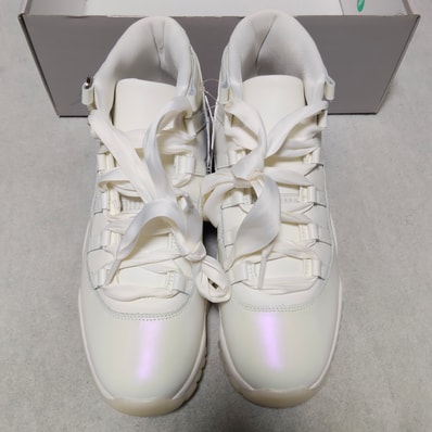 Nike Women's Air Jordan 11 "Grand Finale/Pearl"