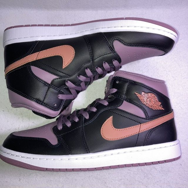 Nike Air Jordan 1 Mid SE "Black/Sky J Mauve/Sky J Orange"