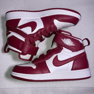 Nike GS Air Jordan 1 FlyEase "White/Red"