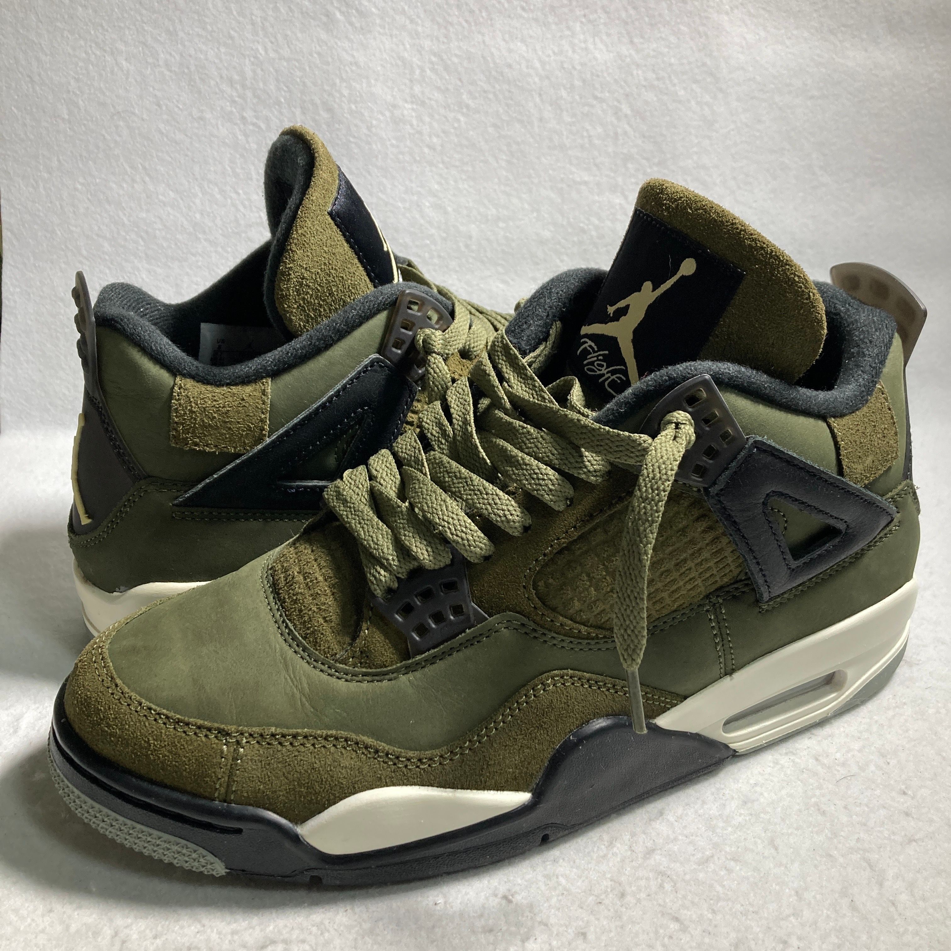 Nike Air Jordan 4 Retro SE Craft "Olive"