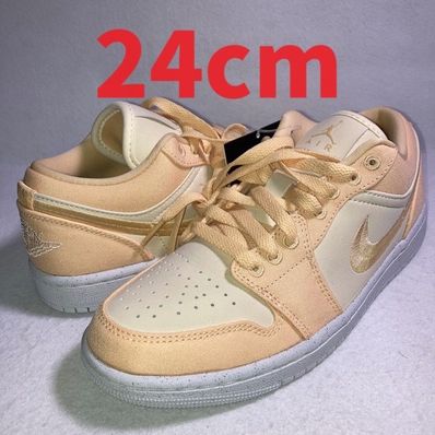 Nike Women's Air Jordan 1 Low SE "Celestial Gold"