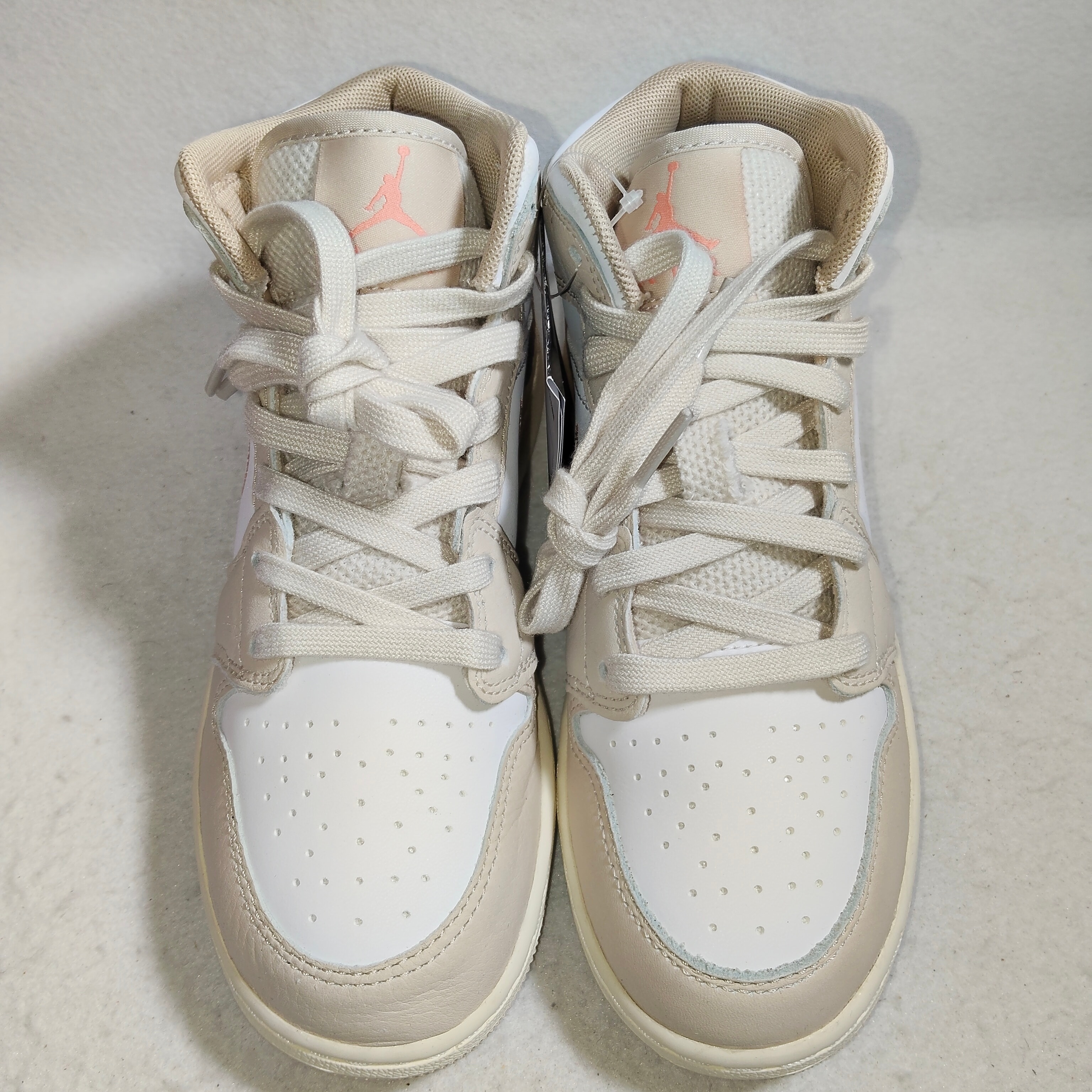 Nike GS Air Jordan 1 Mid SE "Sanddrift/White/Light Orewood Brown/Light Madder Root"