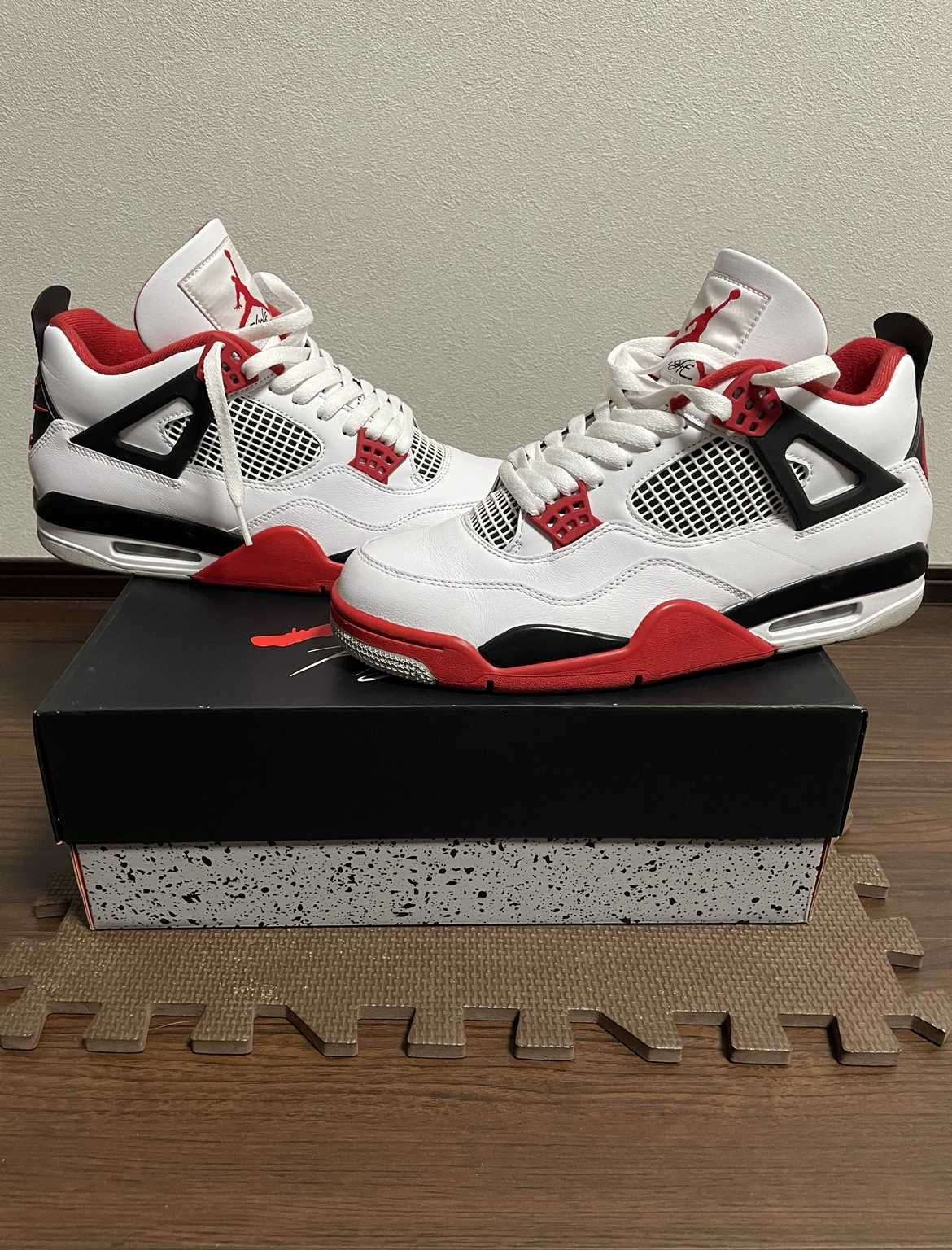 Nike Air Jordan 4 Retro OG "Fire Red" (2020)