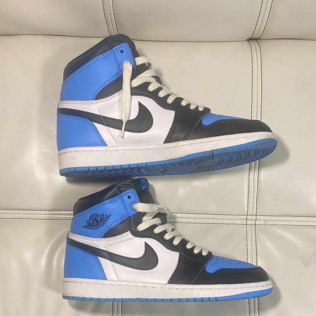 Nike Air Jordan 1 Retro High OG "University Blue/UNC Toe"