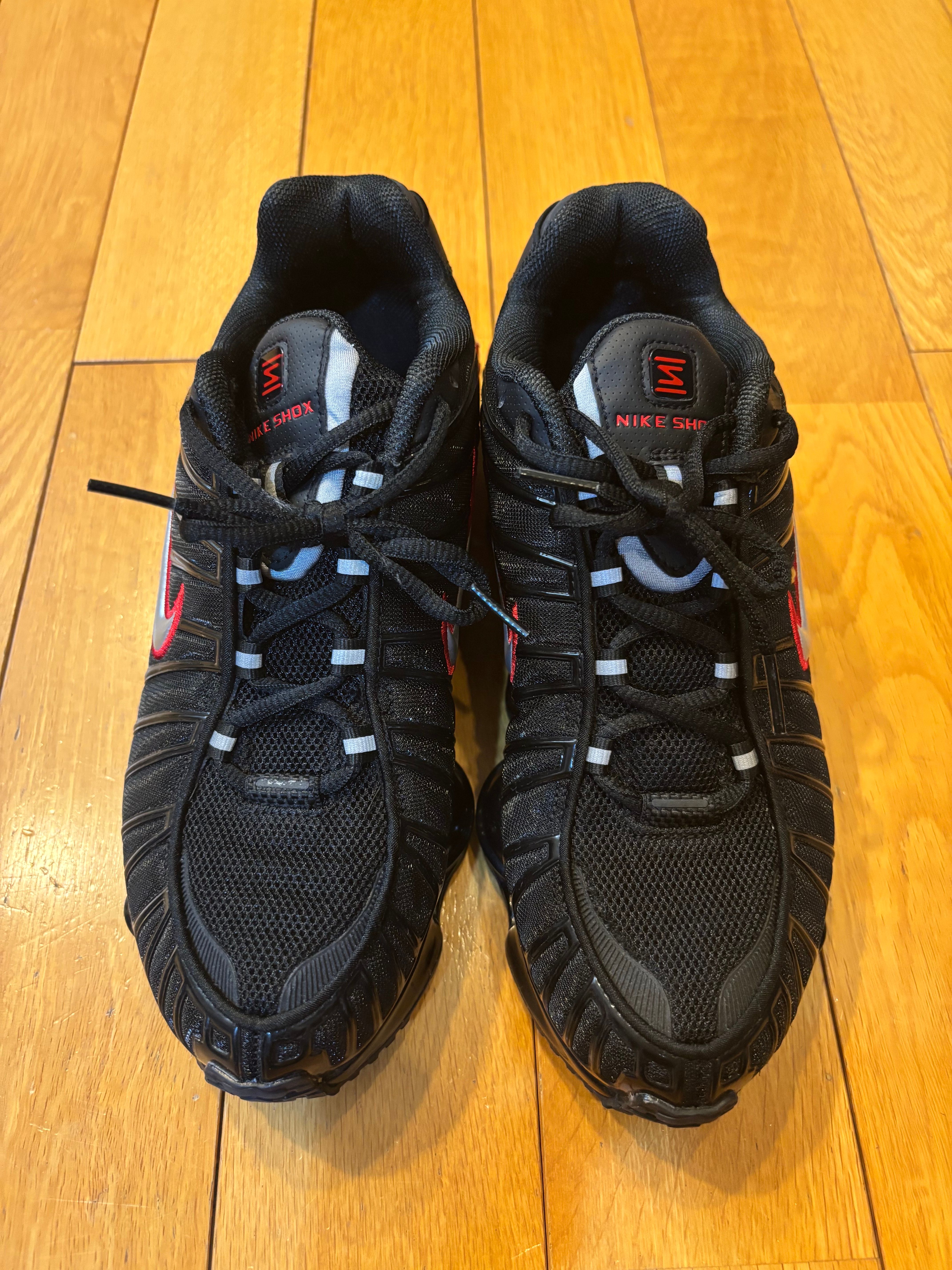 Nike Shox TL "Black/University Red/Metallic Silver"