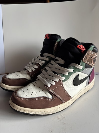 Nike Air Jordan 1 High OG "Hand Crafted"