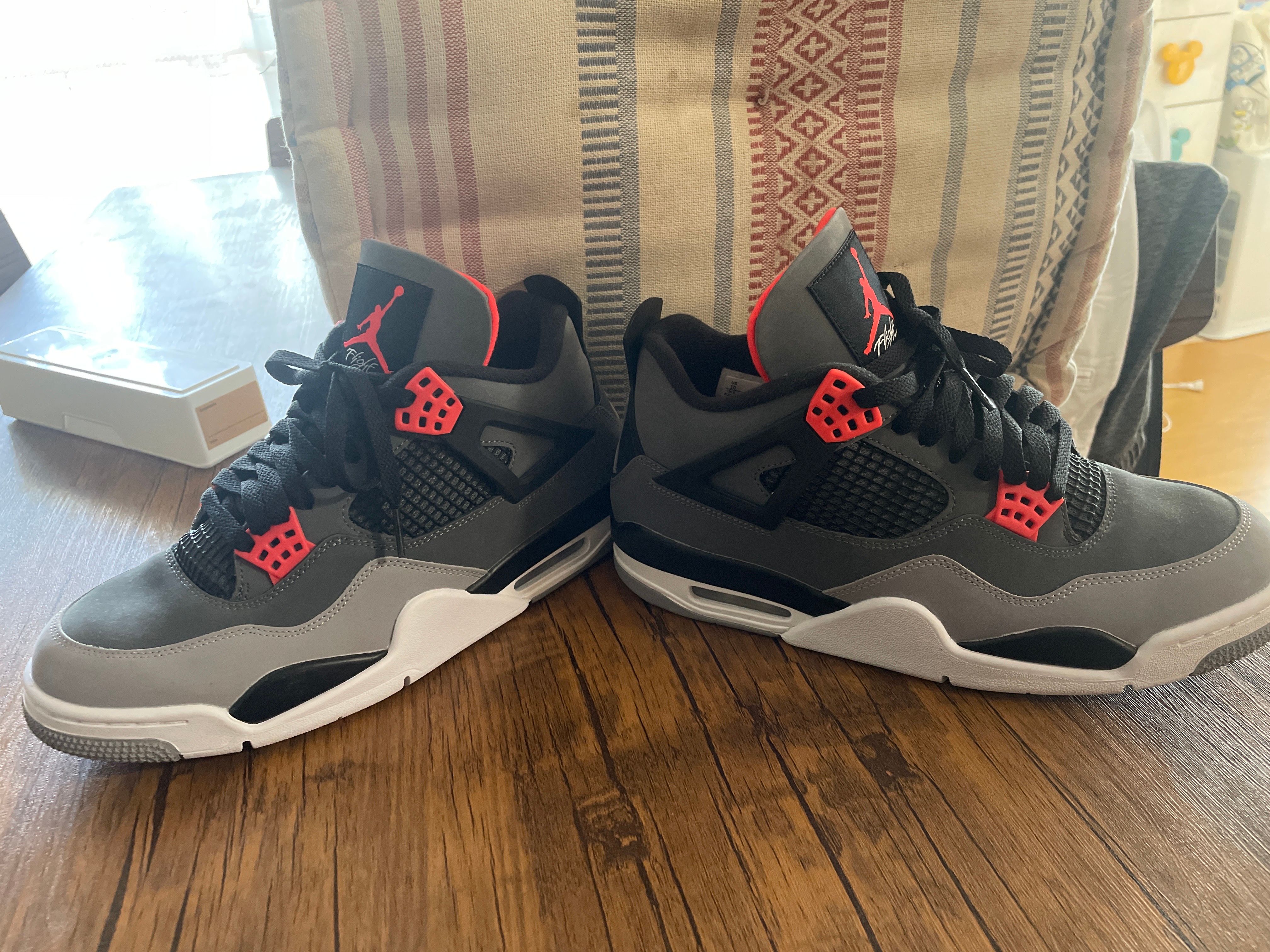 Nike Air Jordan 4 Retro "Infrared 23"