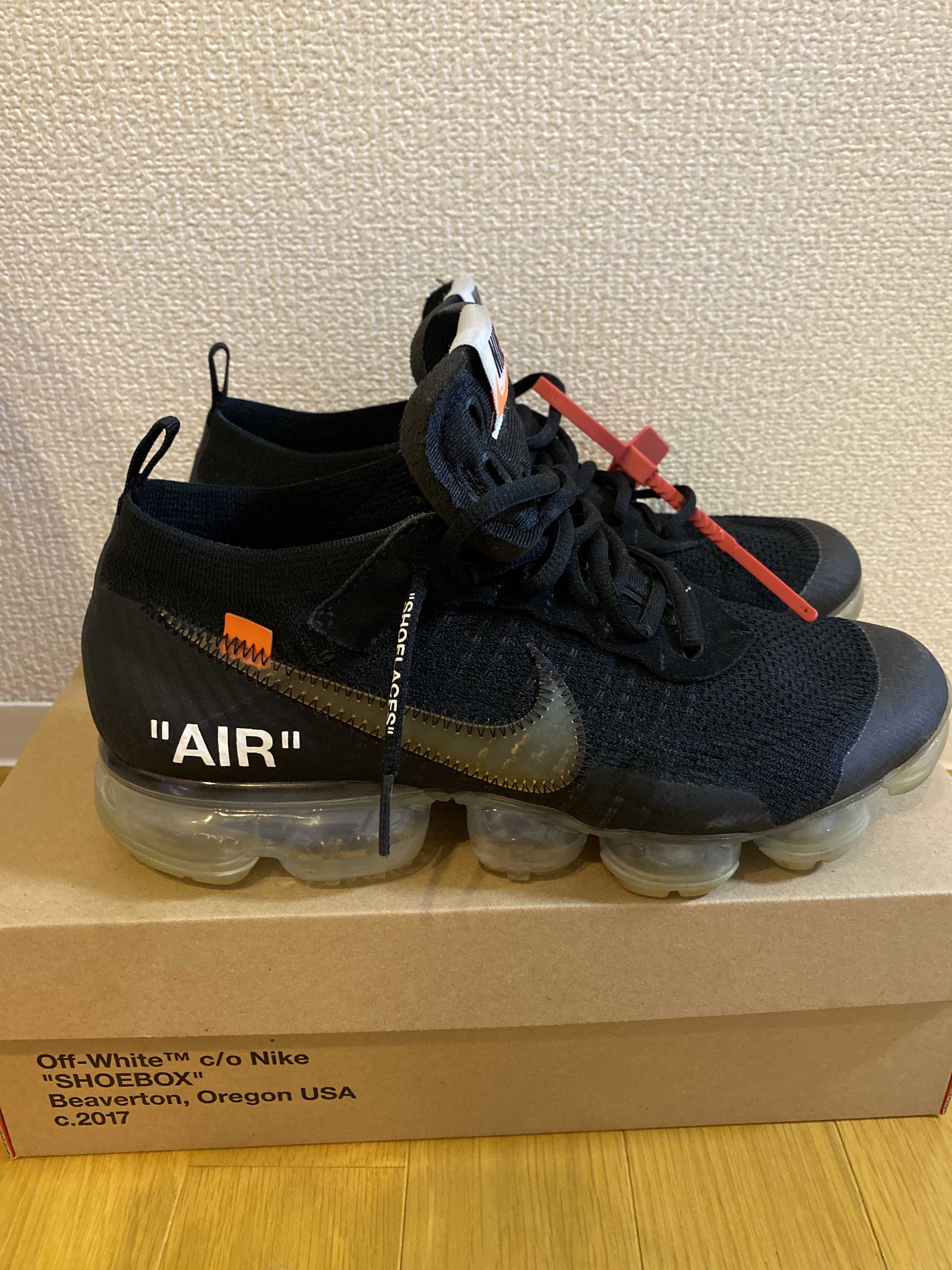 Off-White × Nike Air Vapormax "Black/Total Orange/Clear"