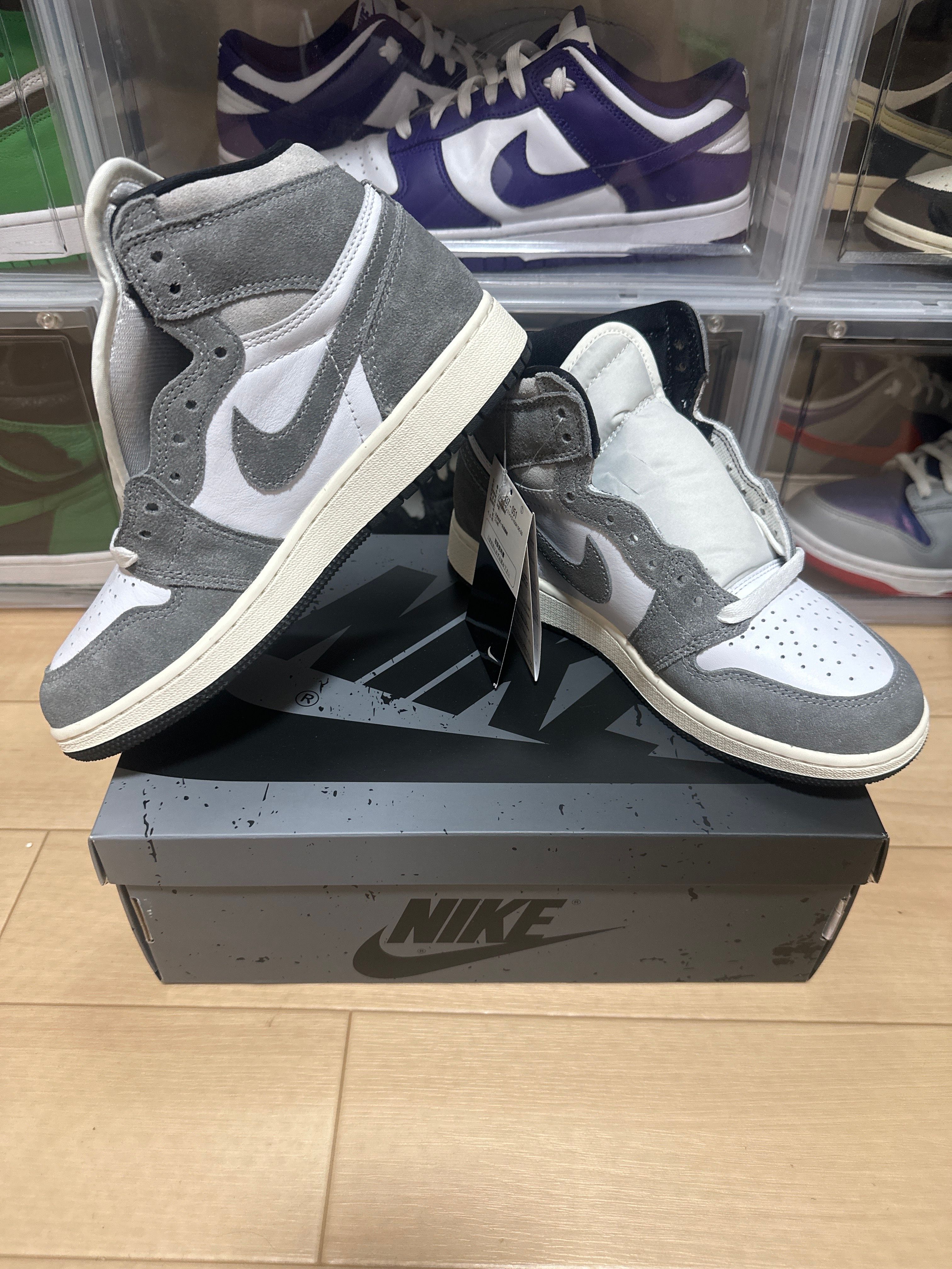 Nike GS Air Jordan 1 Retro High OG "Black and Smoke Grey"
