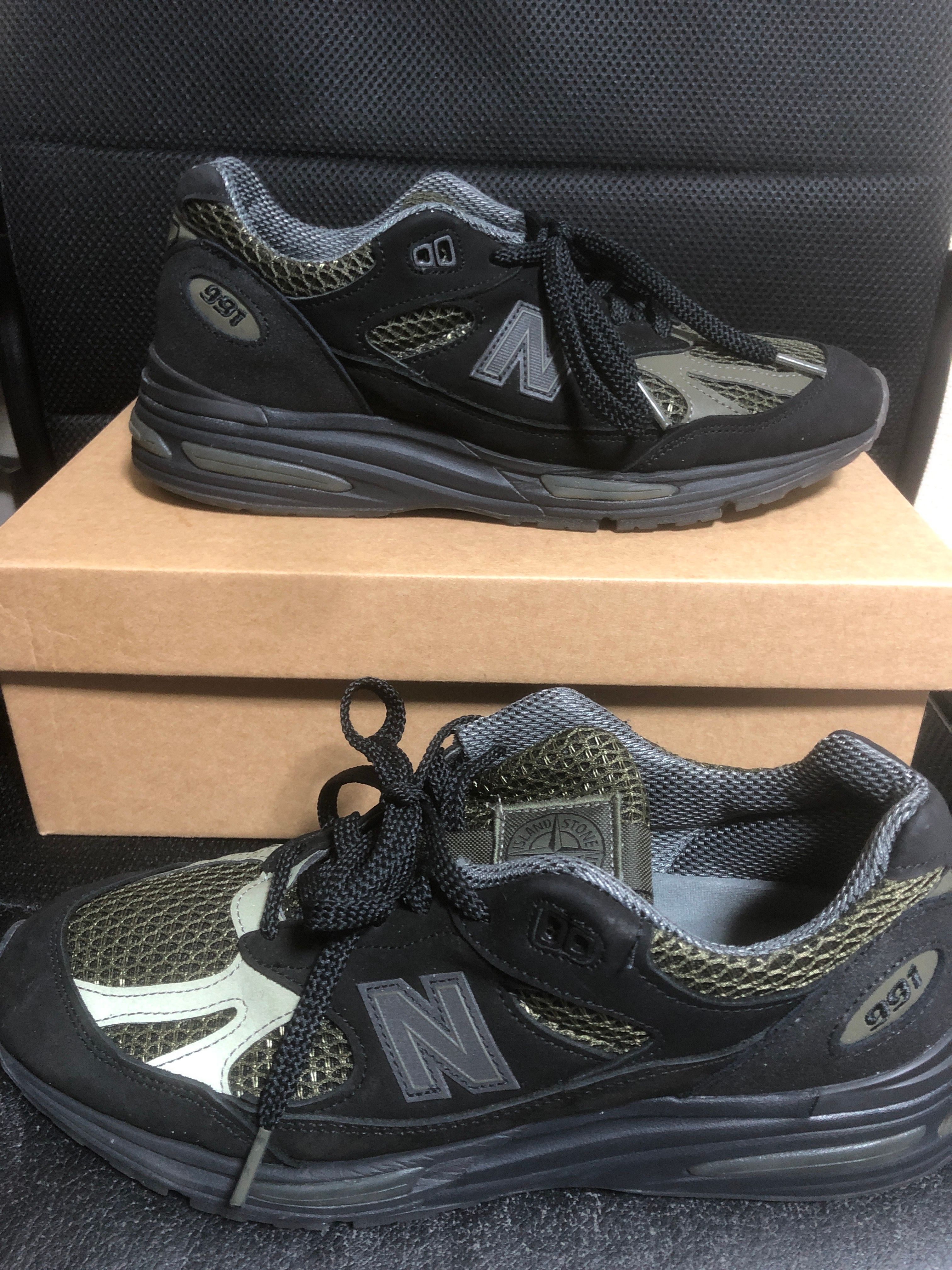 Stone Island × New Balance 991V2 "Black"