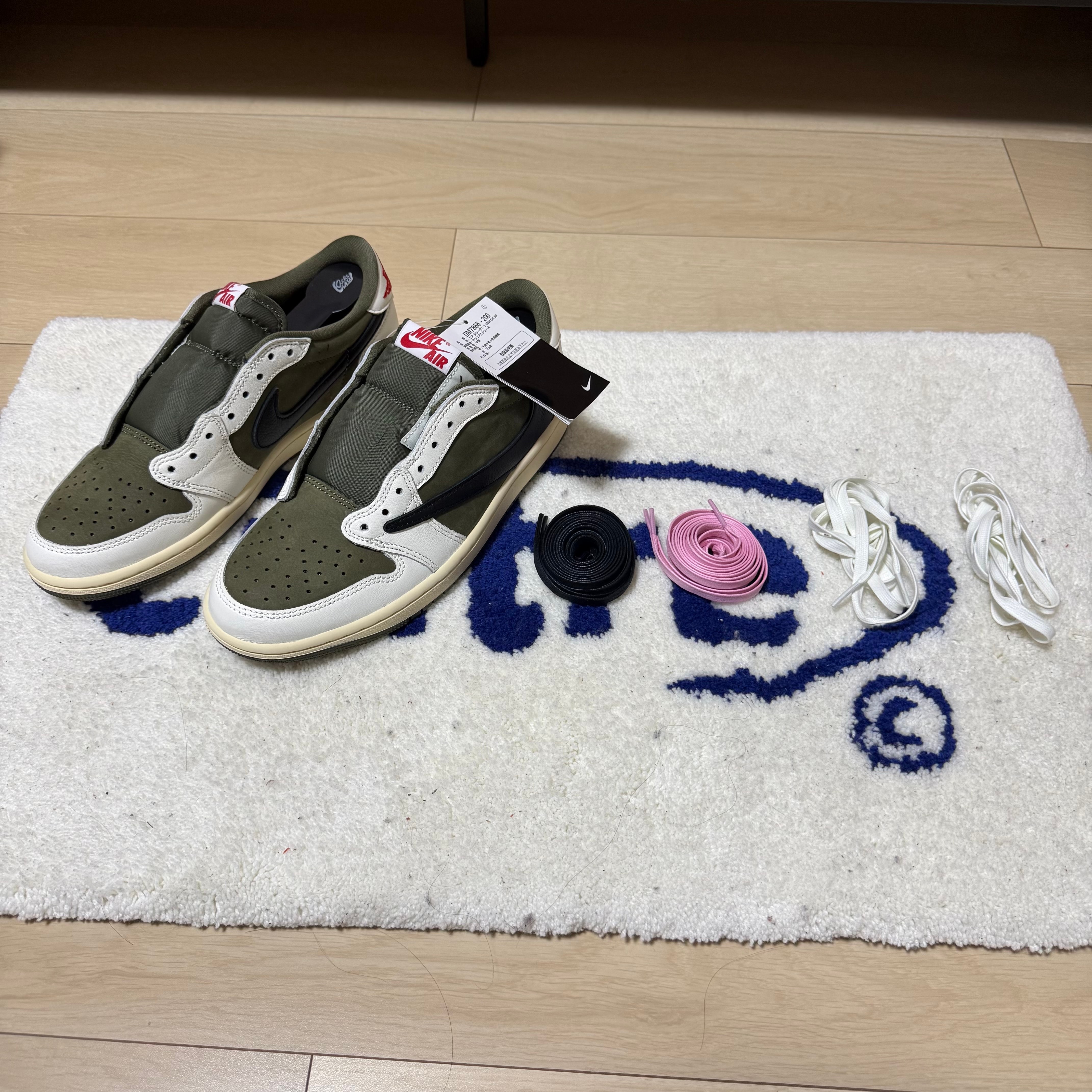 Travis Scott × Nike Air Jordan 1 Low OG SP "Reverse Olive"