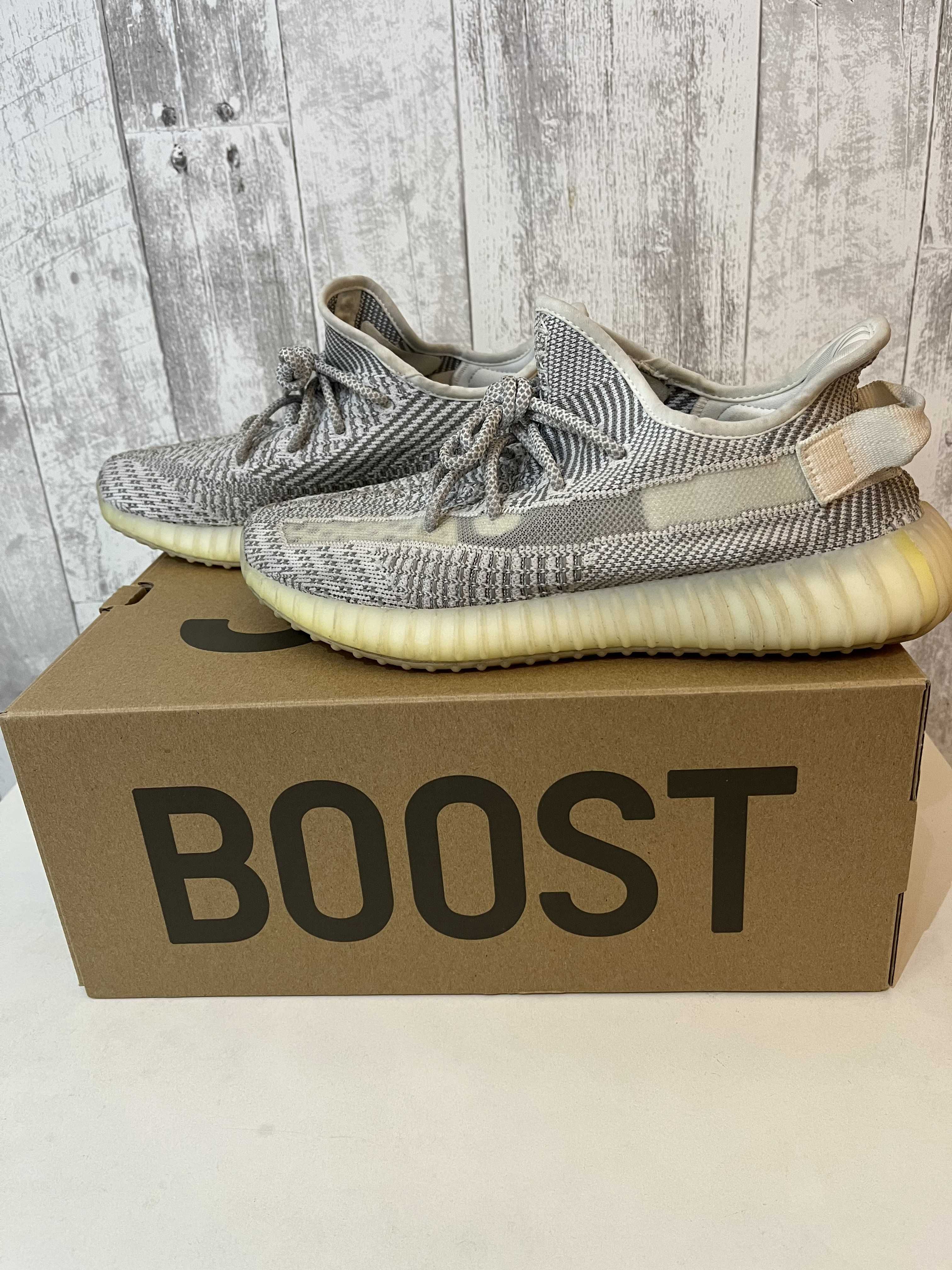 adidas YEEZY Boost 350V2 "Static"