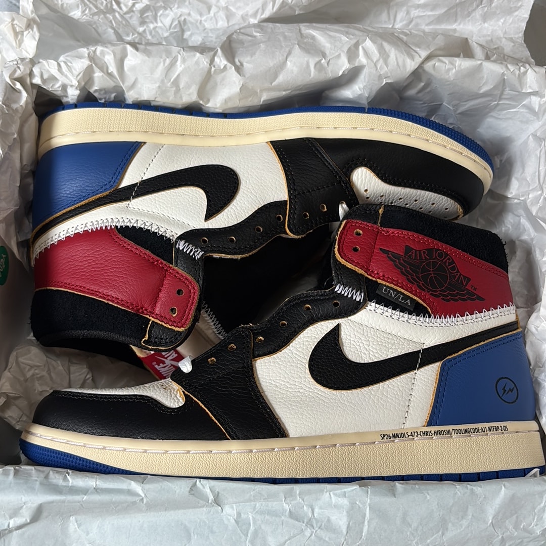fragment design × UNION × Nike Air Jordan 1 High OG "Black/Varsity Red"