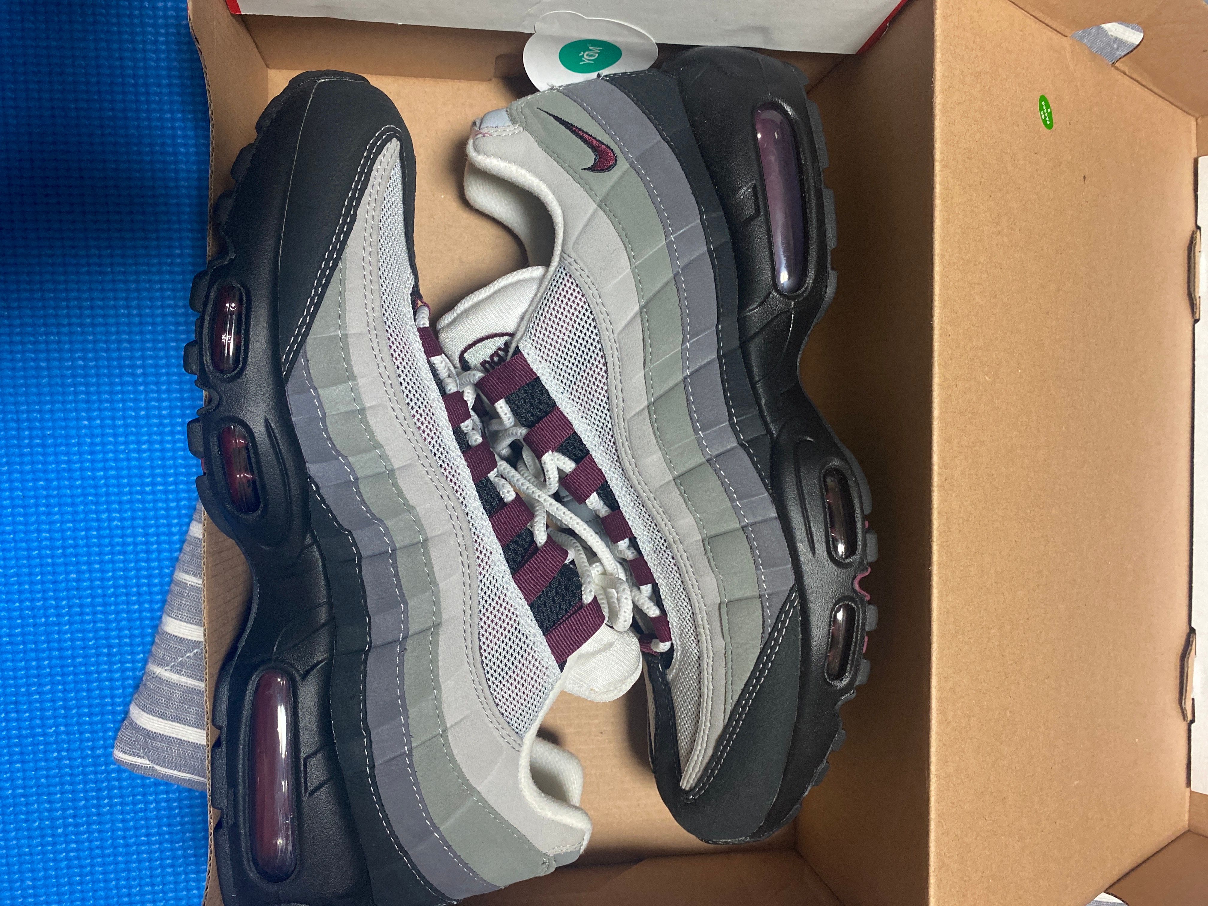 Nike Air Max 95 "Pearl Grey/Dark Beetroot"