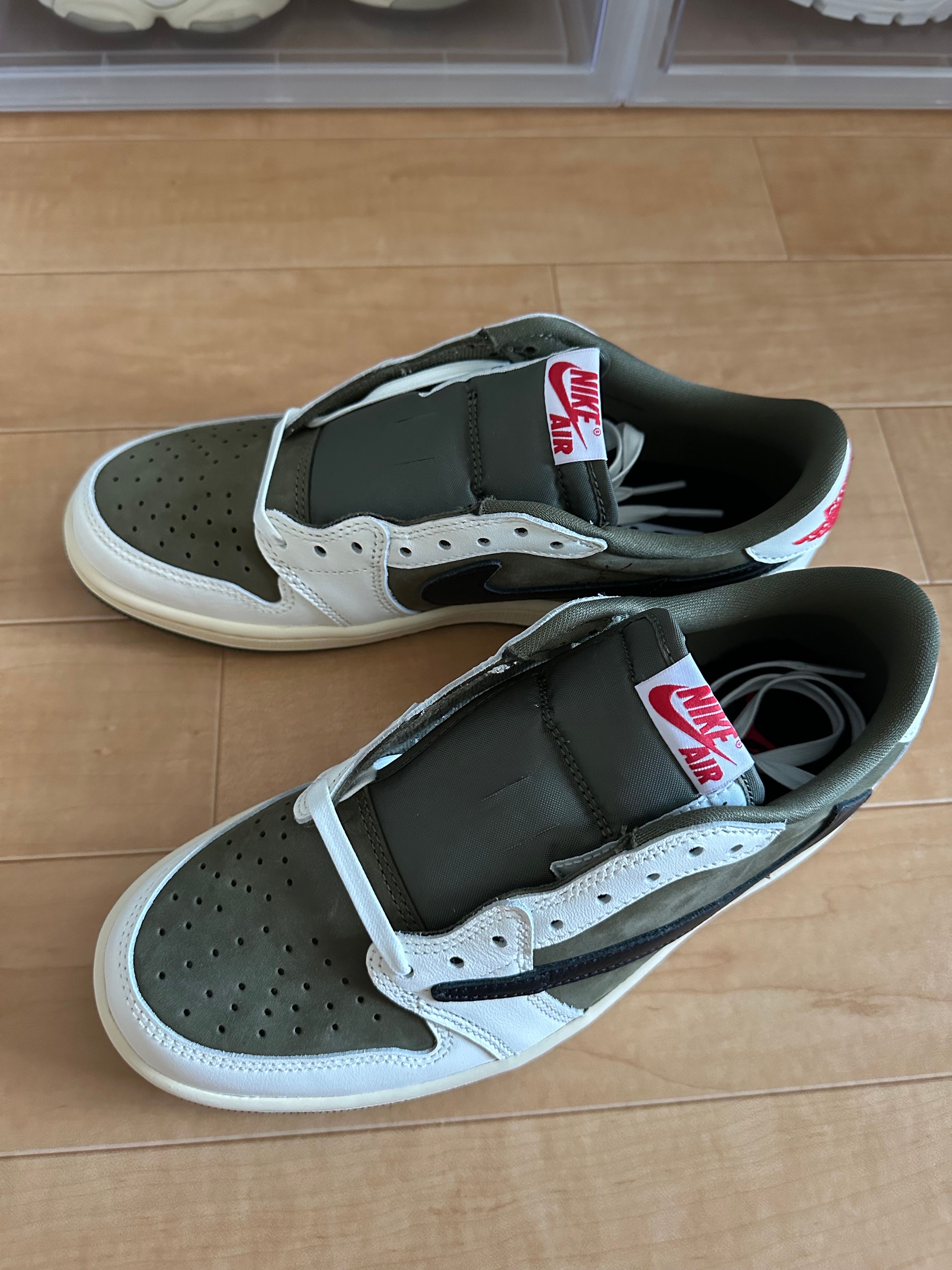 Travis Scott × Nike Air Jordan 1 Low OG SP "Reverse Olive"