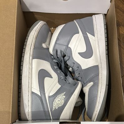 Nike Women's Air Jordan 1 Mid "Grey/Sail"