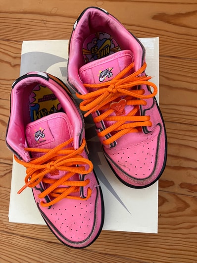 The Powerpuff Girls × Nike SB PS Dunk Low Pro QS "Blossom"