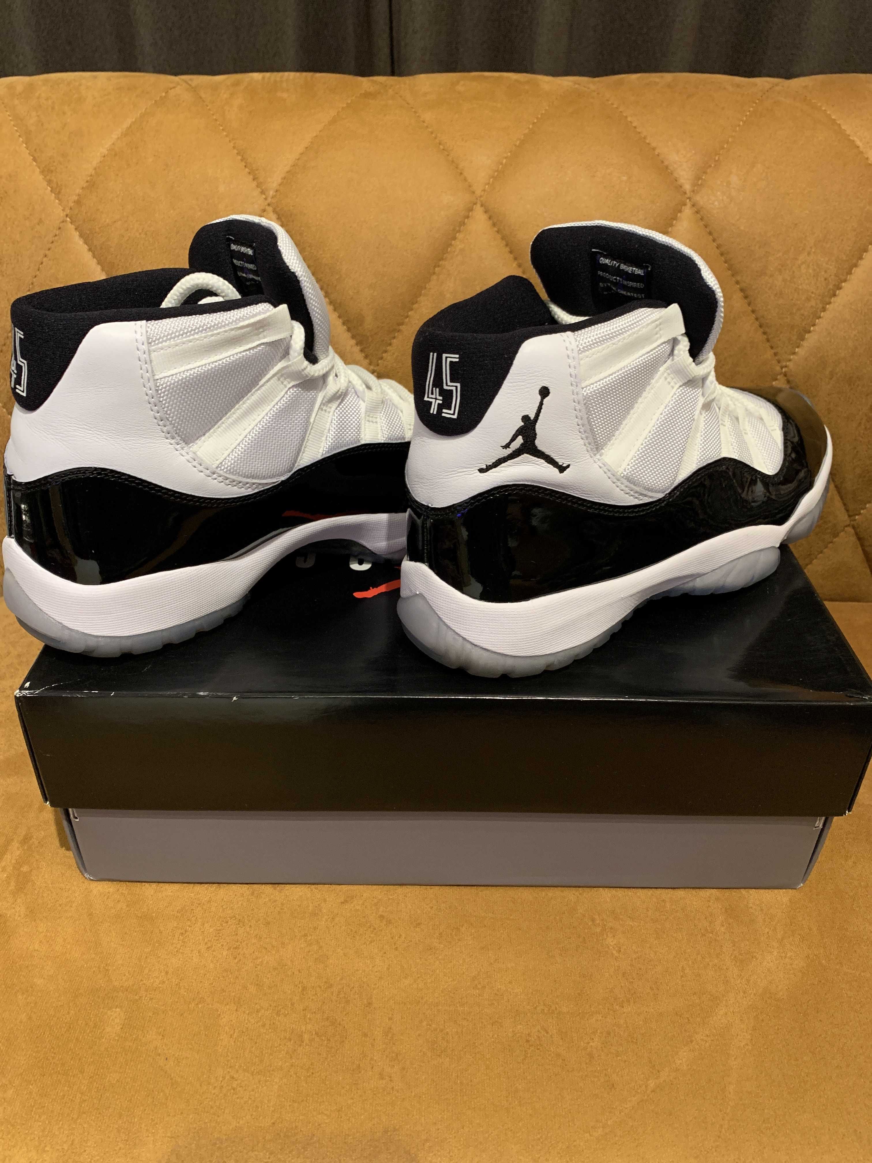 Nike Air Jordan 11 Retro "Concord" (2018)