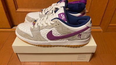 Rayssa Leal × Nike SB Dunk Low PRM "Pure Platinum and Vivid Purple"
