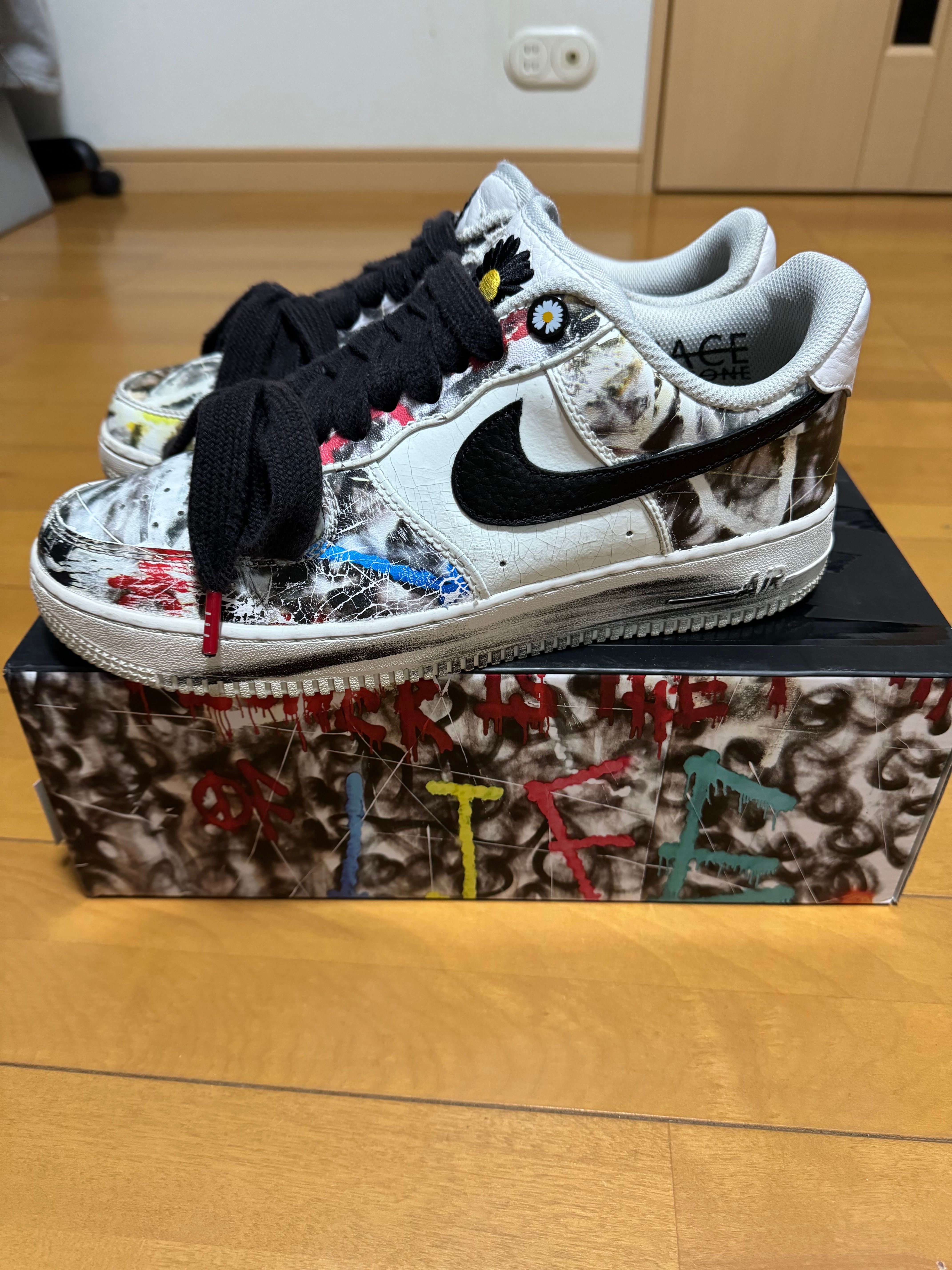 PEACEMINUSONE × Nike Air Force 1 Low "Para-noise/White/Black" / G-DRAGON