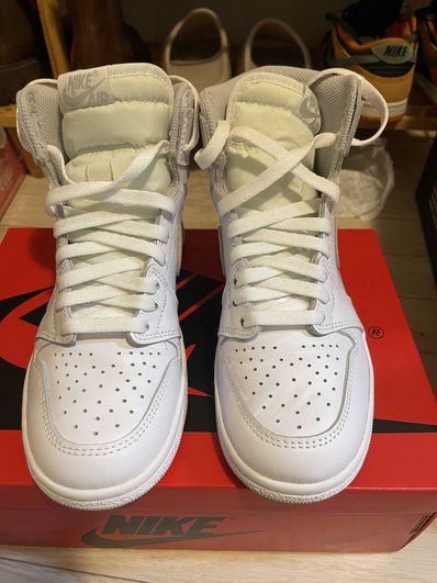 Nike Air Jordan 1 High 85 "Neutral Grey"