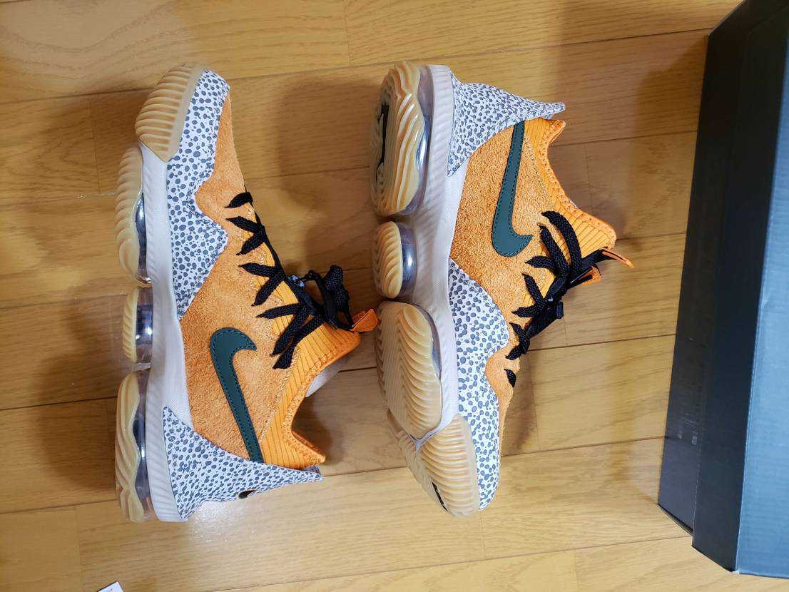 atmos × Nike LeBron 16 Low "Safari" (CD9471-800/CI3358-800)