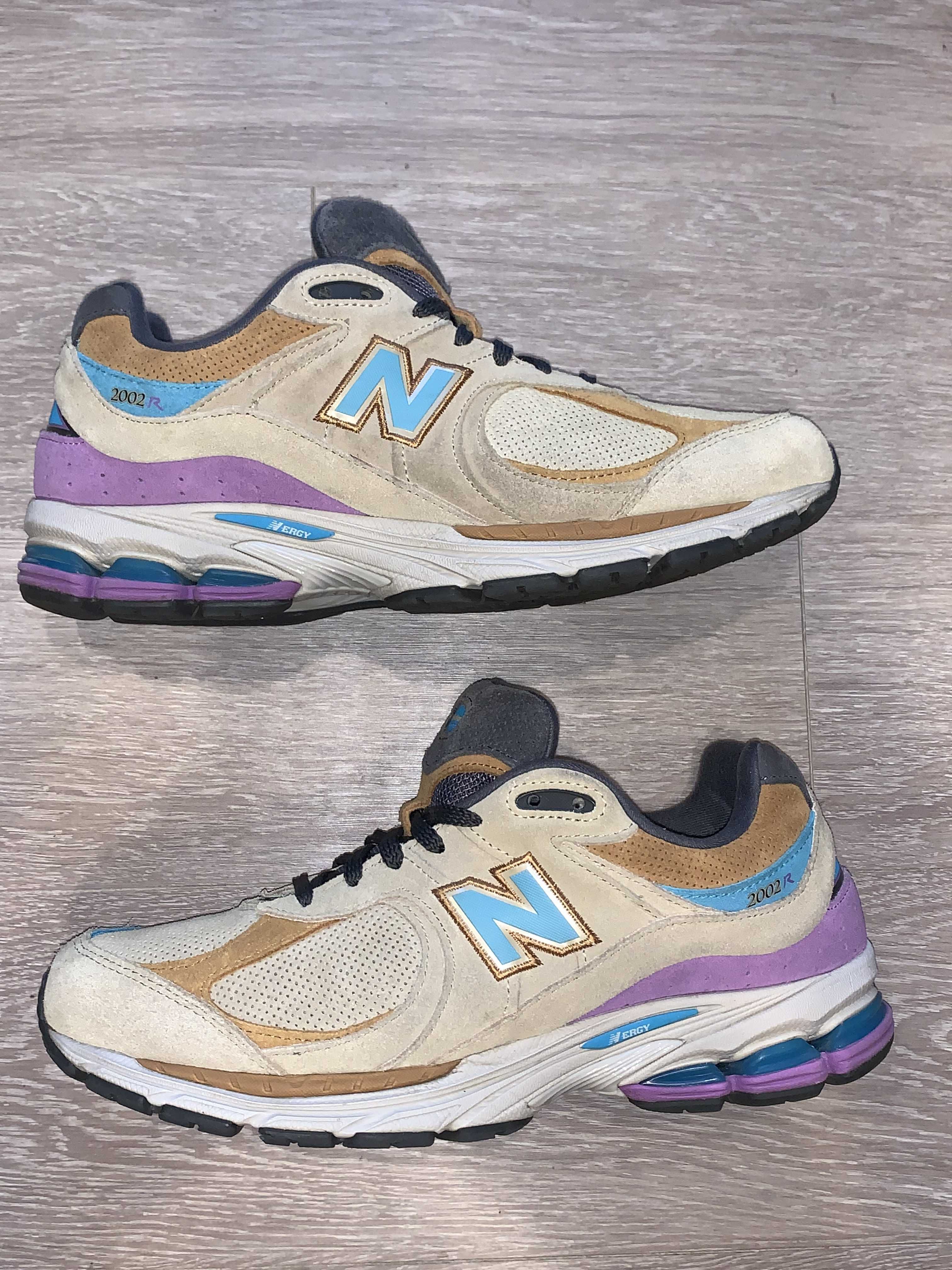 New Balance 2002R "Beige/Purple"