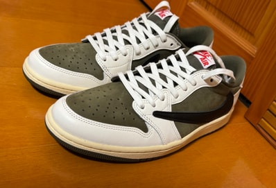 Travis Scott × Nike Air Jordan 1 Low OG SP "Reverse Olive"