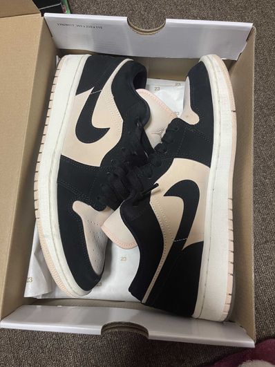 Nike Women's Air Jordan 1 Low "Black/Guava" (White Midsole)