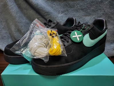 Tiffany & Co. × Nike Air Force 1 Low "1837"