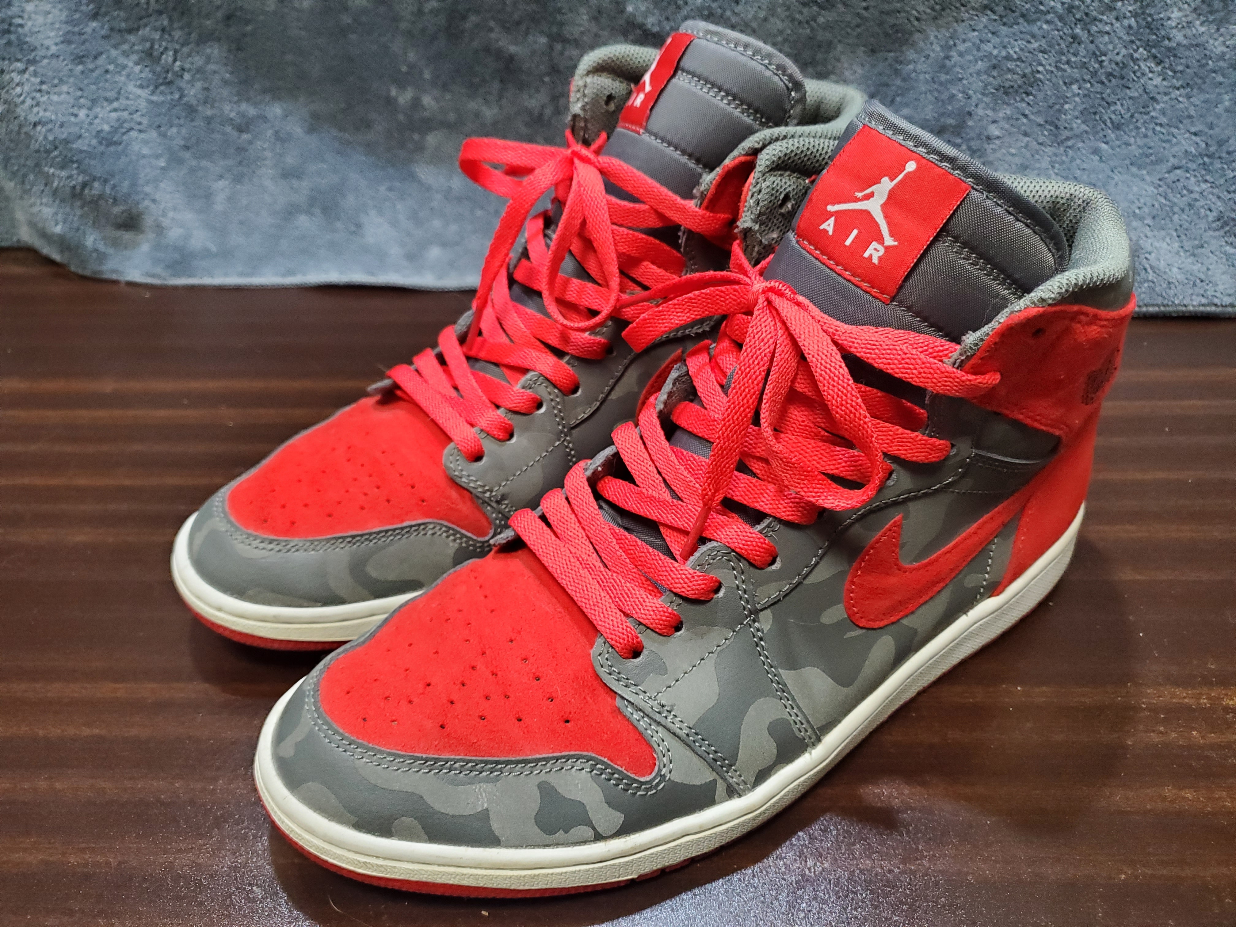 ナイキ エアジョーダン1 レトロ ハイ "カモ スリーエム ブレッド"