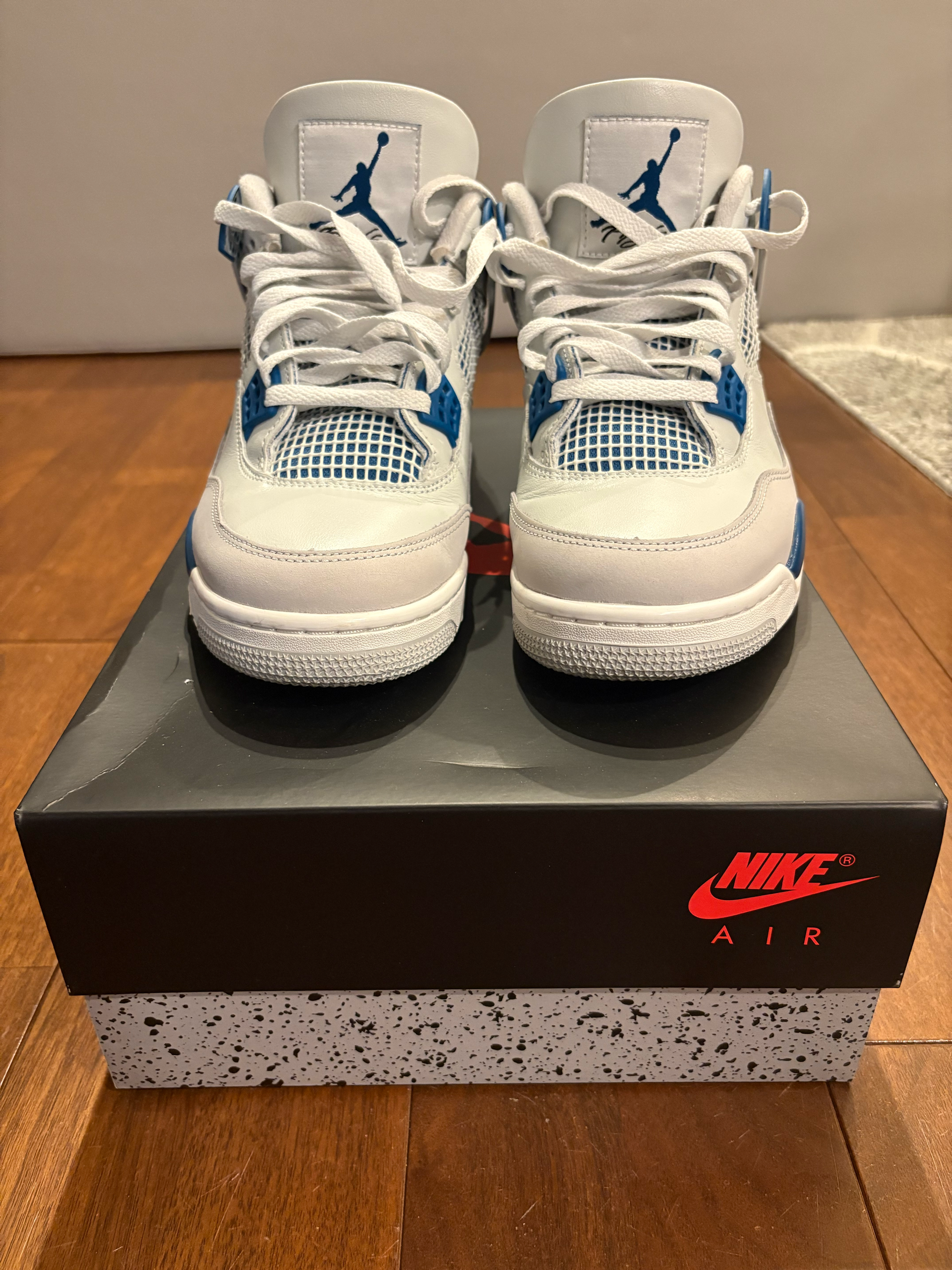 Nike Air Jordan 4 Retro "Industrial Blue"