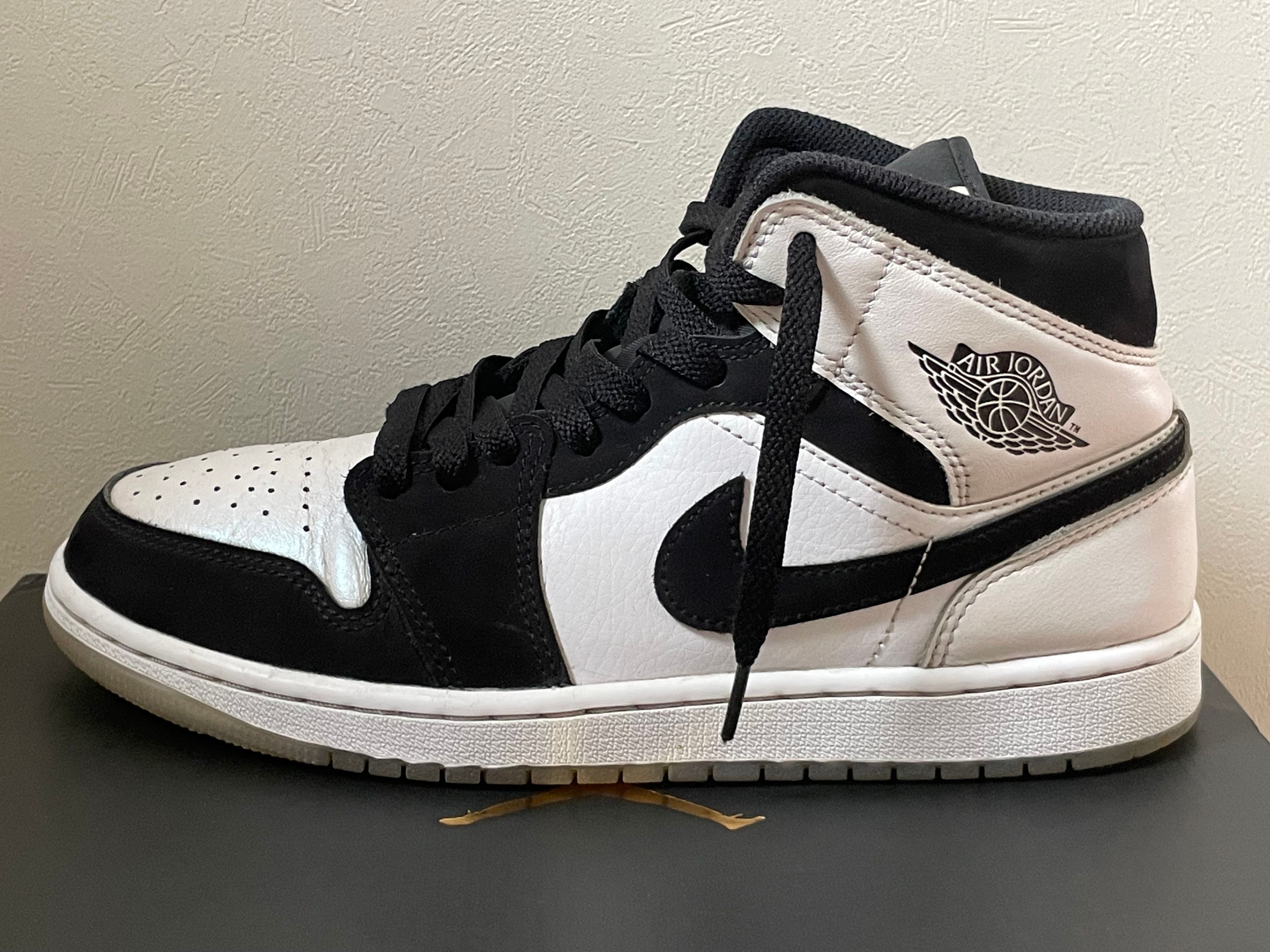 Nike Air Jordan 1 Mid "Omega/Black/White"