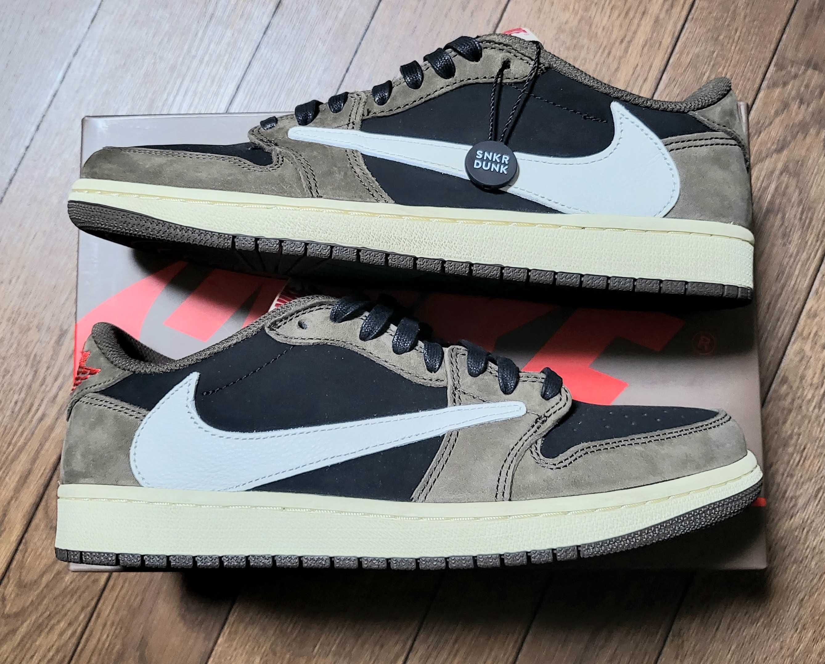 Travis Scott × Nike Air Jordan 1 Low OG SP-T "Black/Dark Mocha"