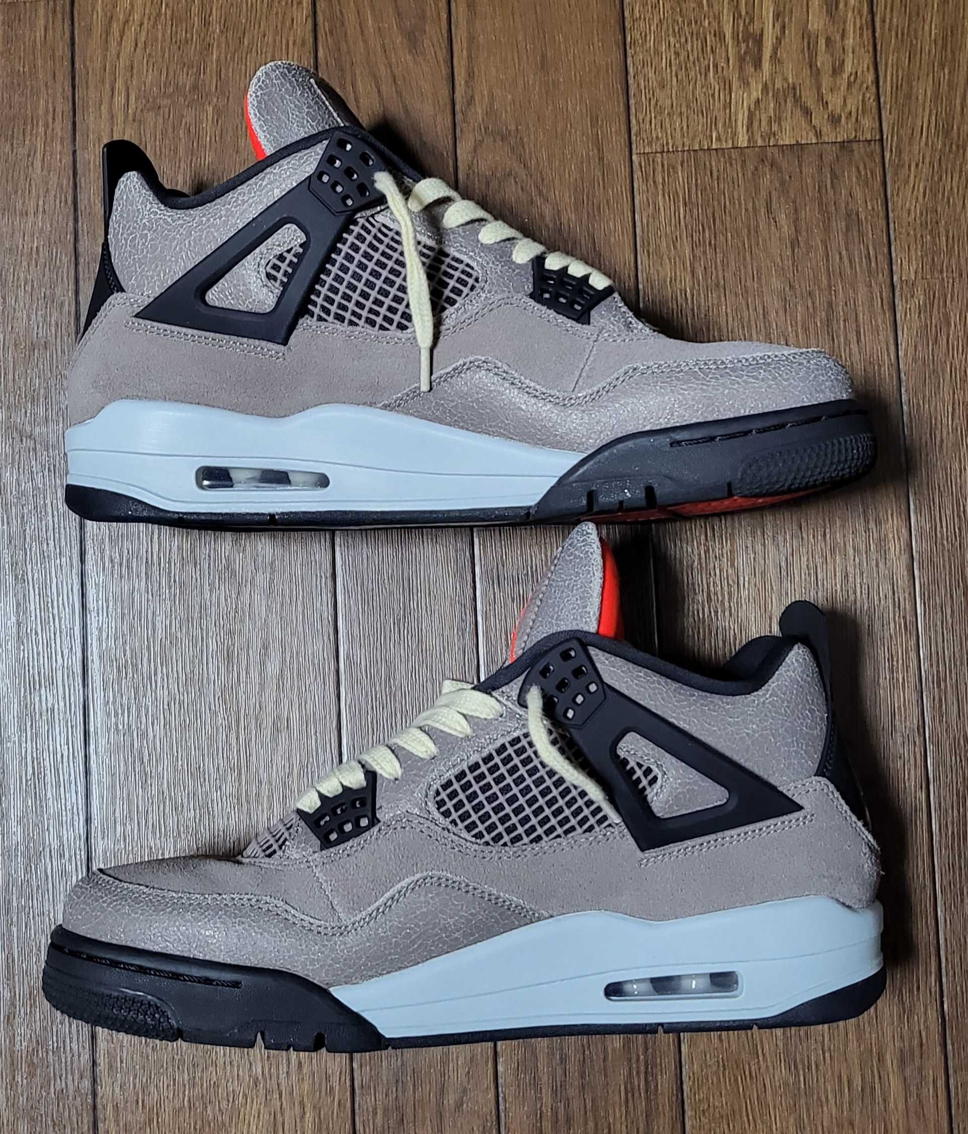 Nike Air Jordan 4 "Taupe Haze"   