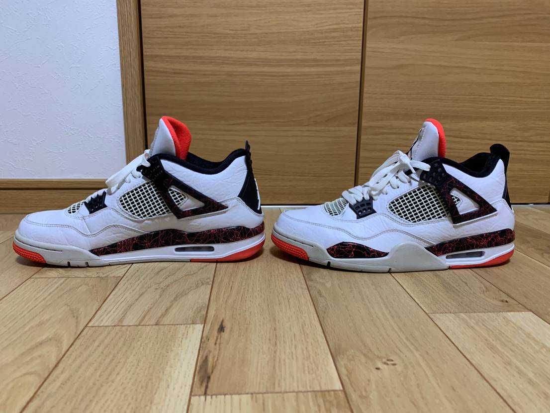 Nike Air Jordan 4 Retro "Flight Nostalgia"