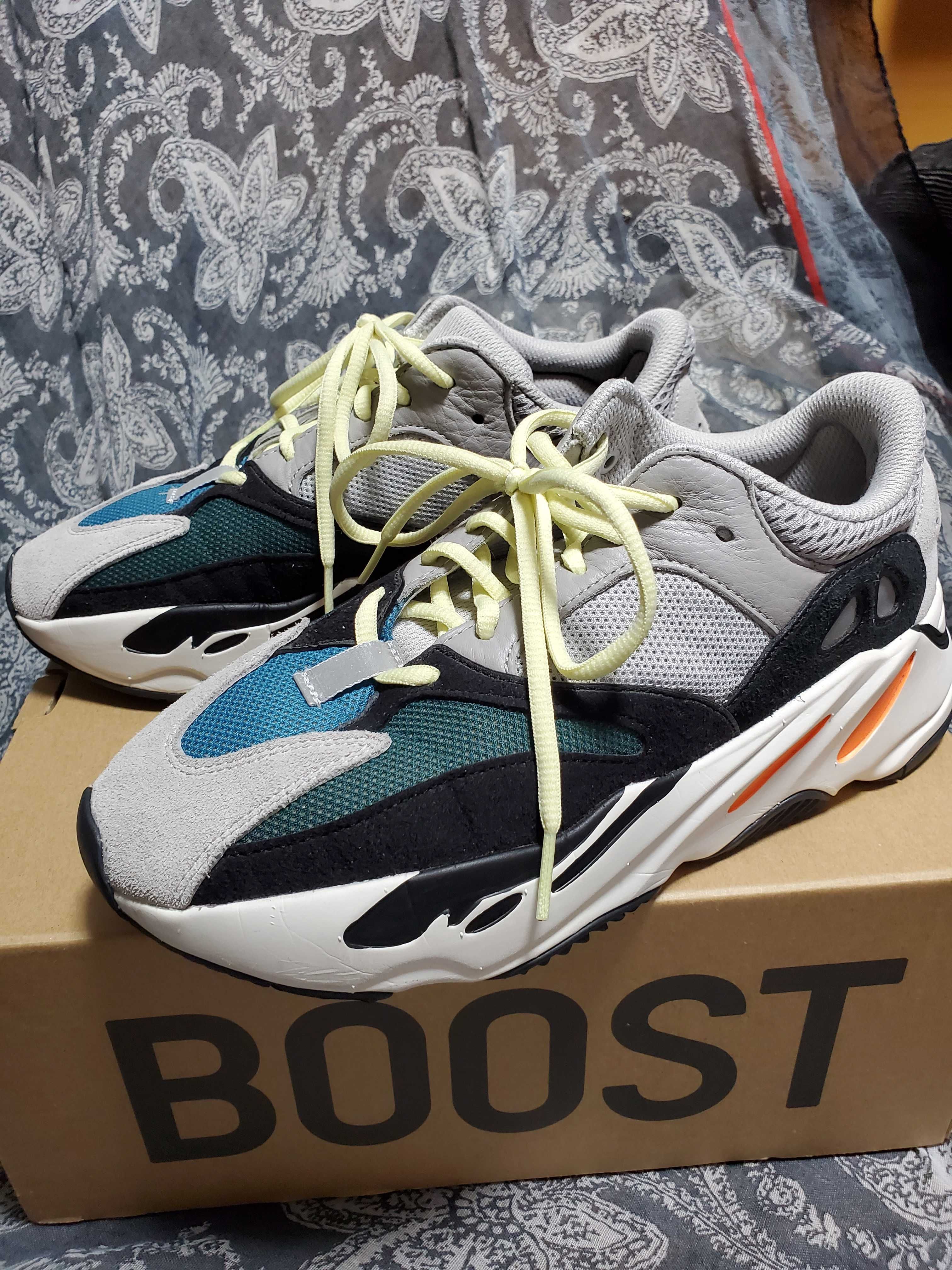 adidas YEEZY Boost 700 "Wave Runner"