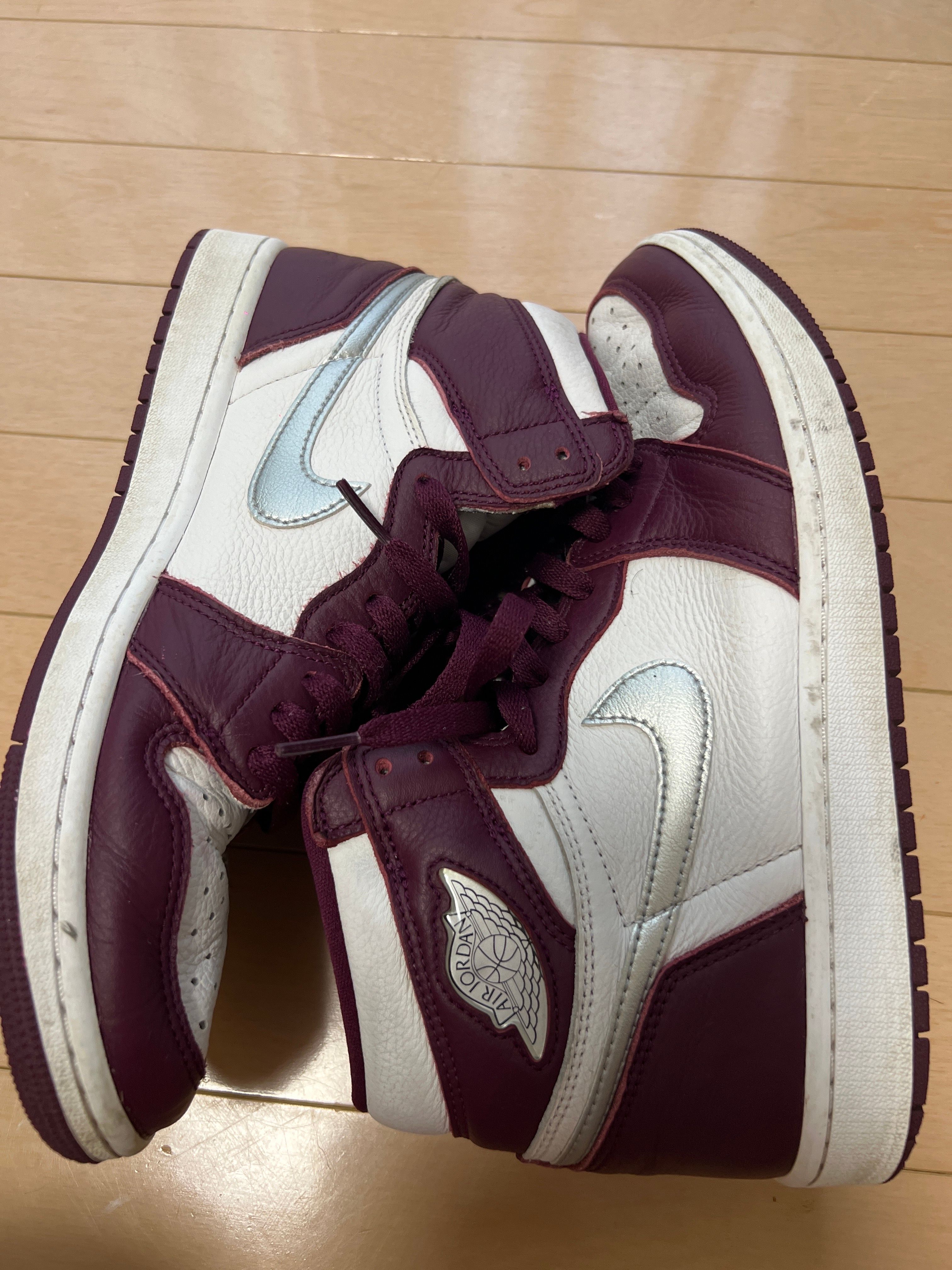 Nike Air Jordan 1 High OG "Bordeaux"