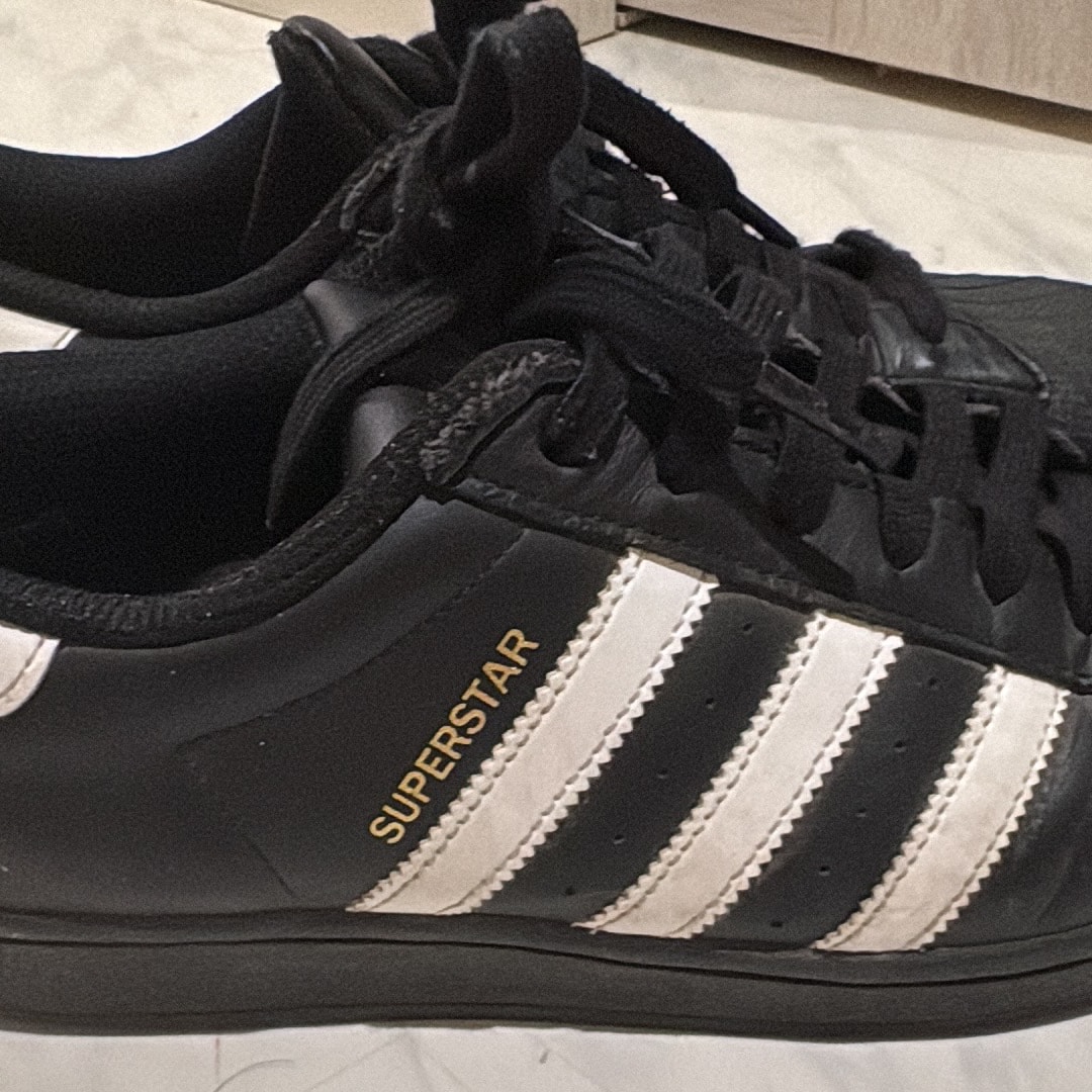 【中古美品】アディダス　ランニングシューズ アディスター3 ブラック adidas アディダス ランニングシューズ メンズ ADISTAR 3 M