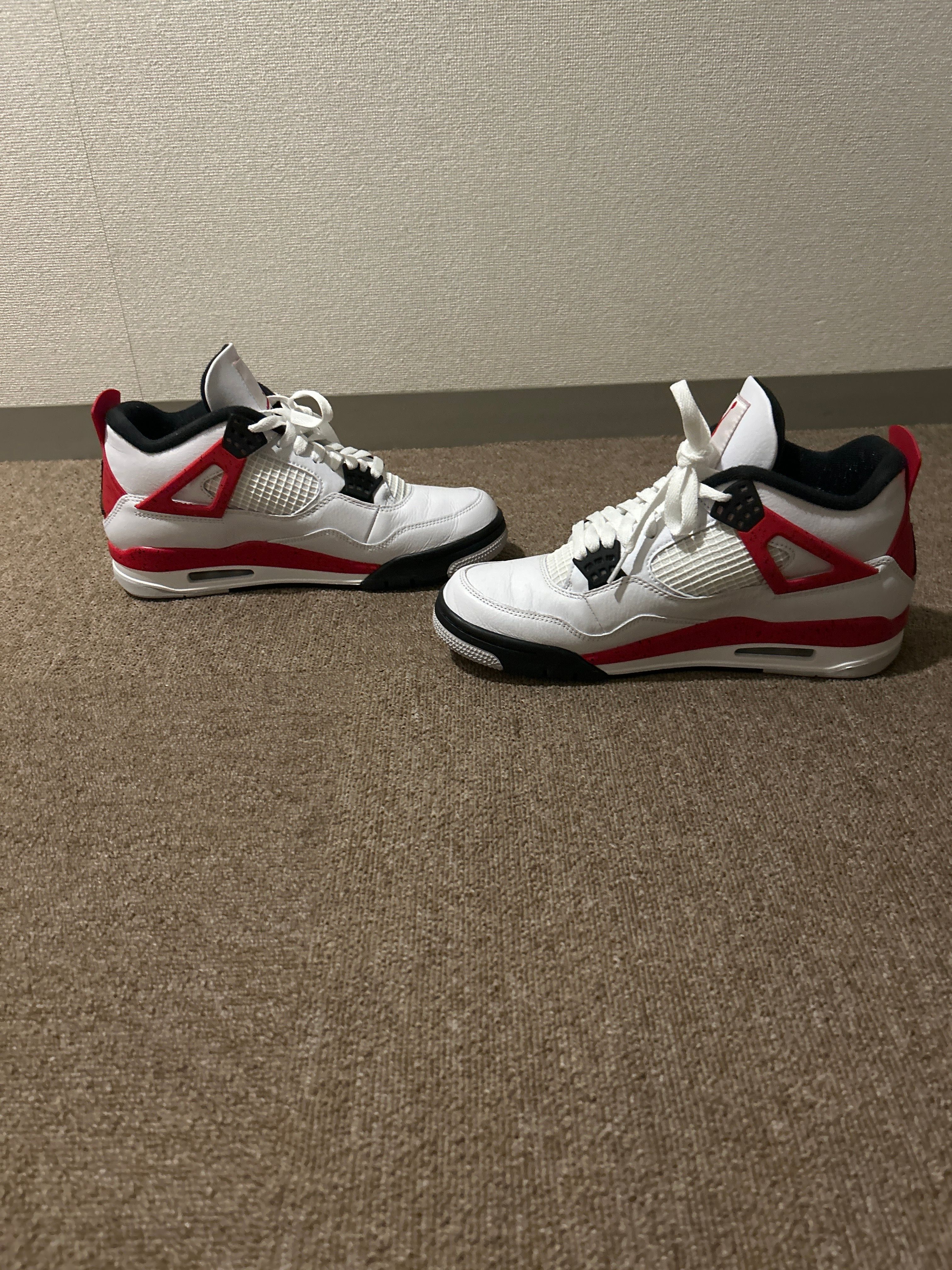 Nike Air Jordan 4 Retro "Red Cement"