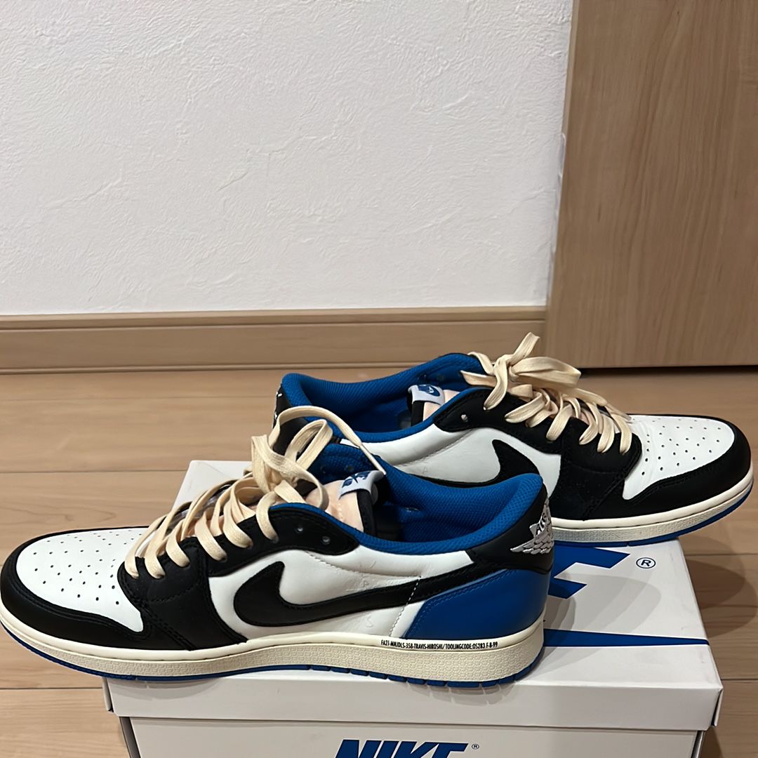 Travis Scott × fragment design × Nike Air Jordan 1 Low OG SP "Military Blue"